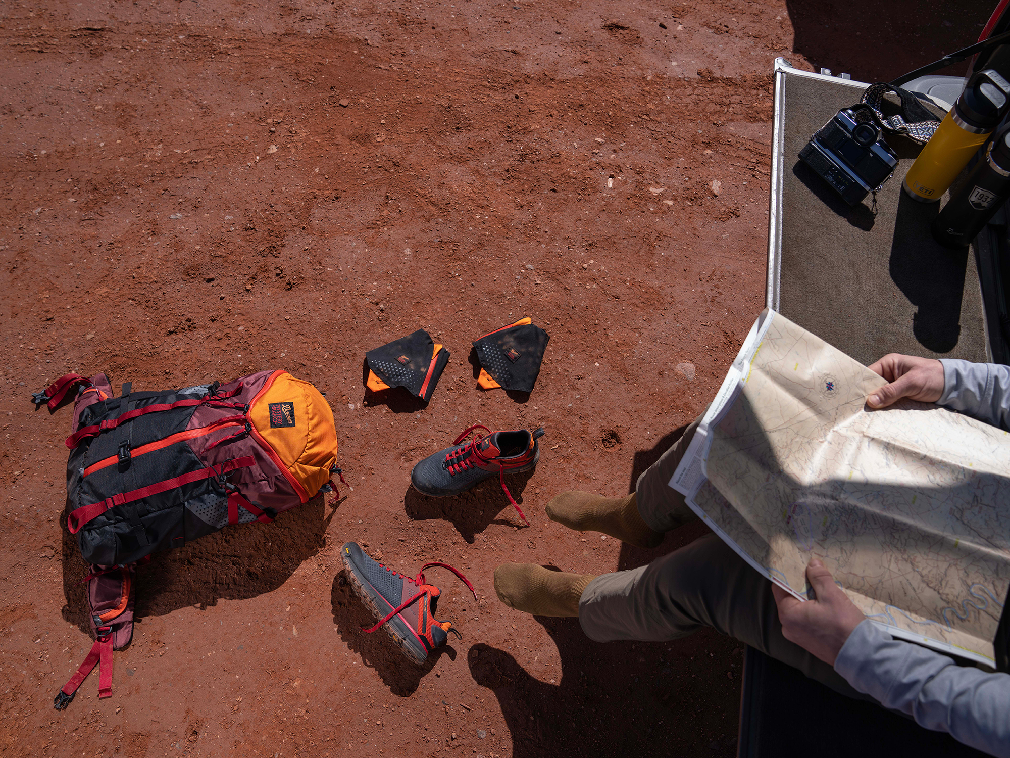 Danner and Mystery Ranch Unveil First Collaboration: The Lightweight Day-Hike Collection - Gessato