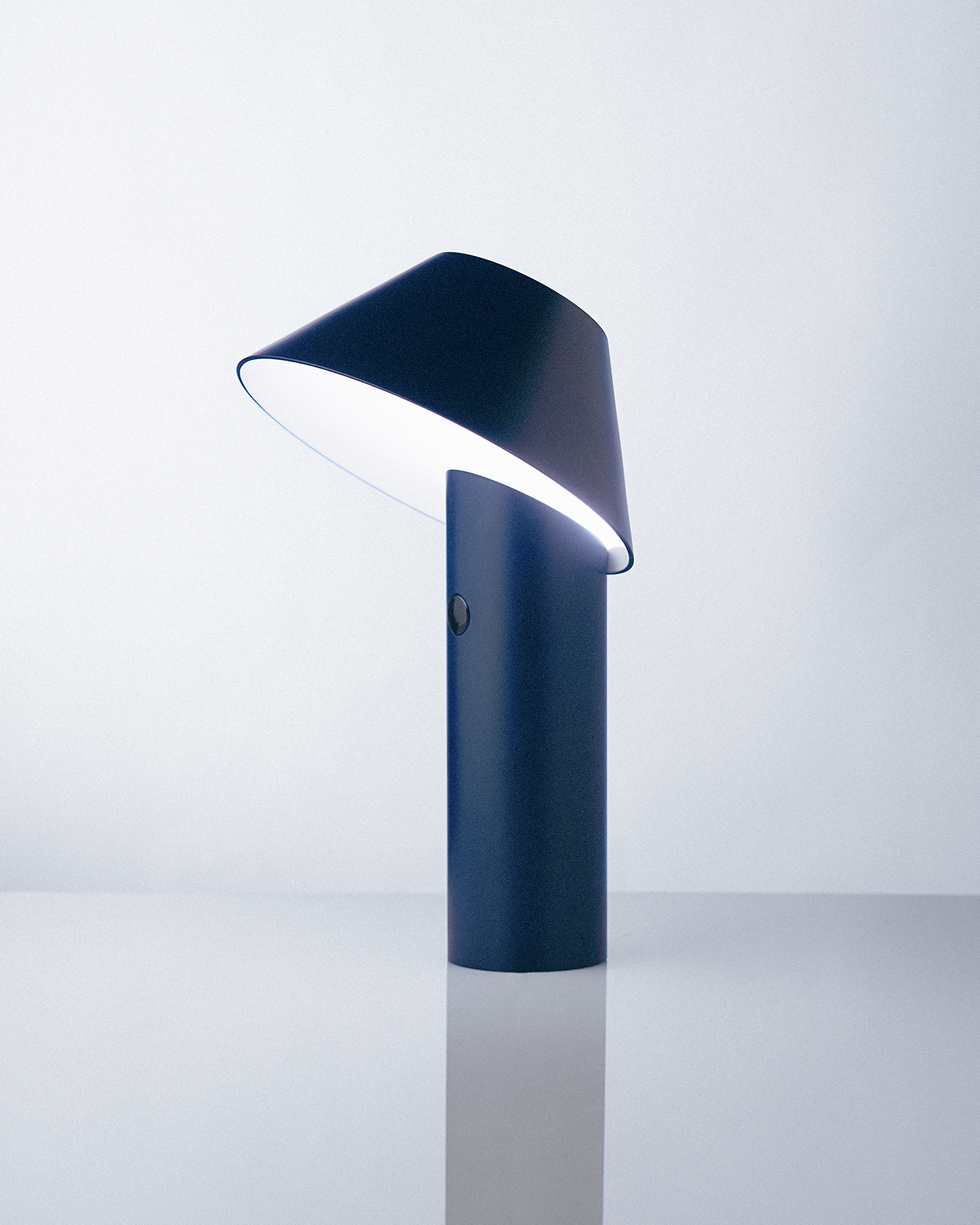 ECAL and Schätti Unveil Innovative Portable Lamp Collection at Milan Design Week - Gessato