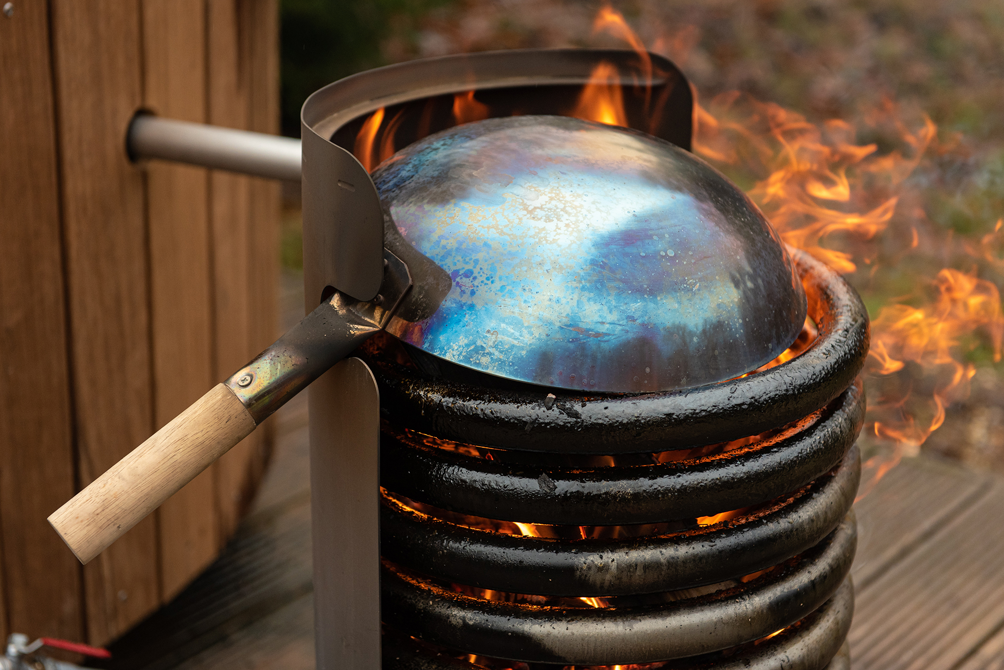 Wood Fired Hot Tub Designs to Relax in Style - Gessato