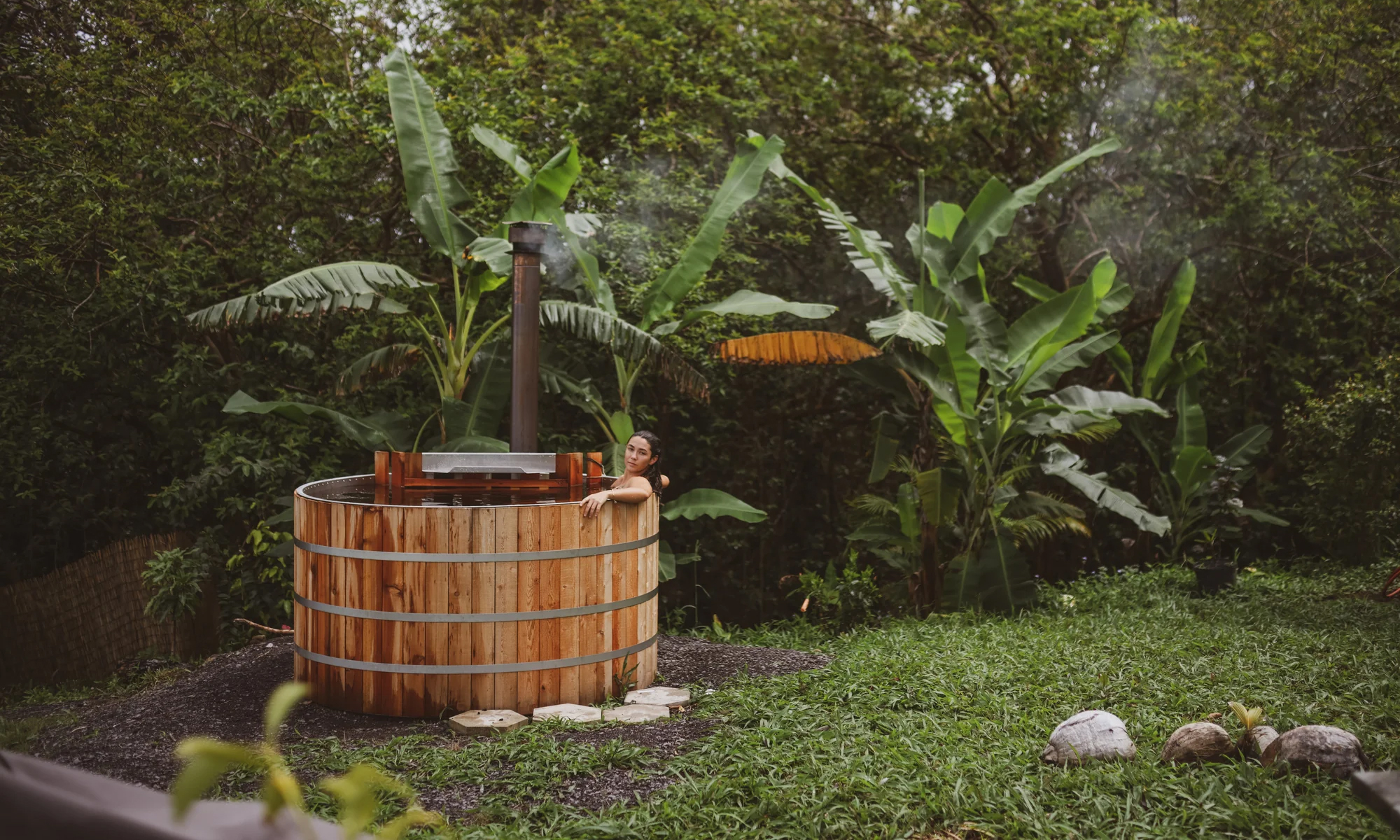 Wood Fired Hot Tub Designs to Relax in Style - Gessato