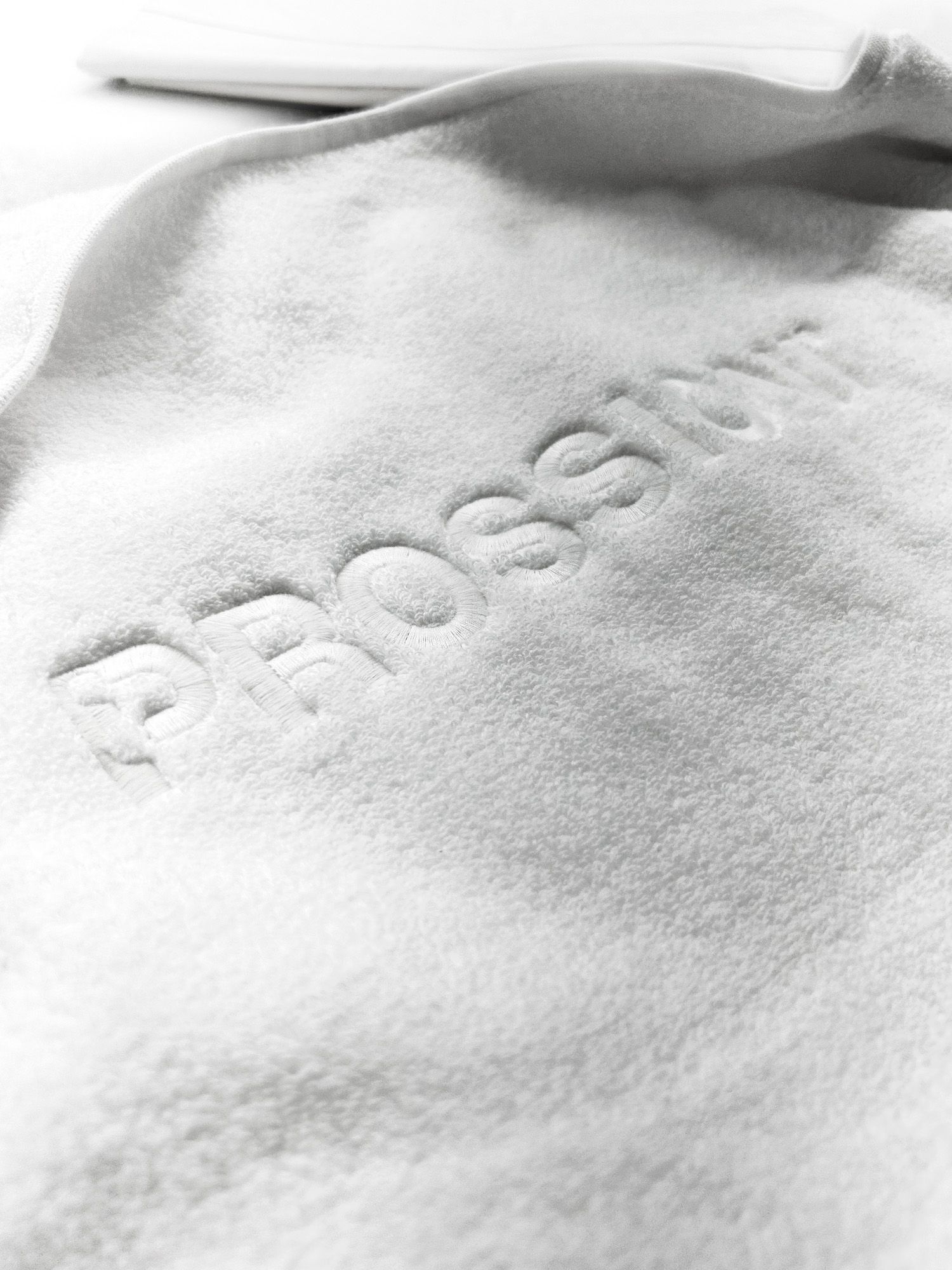 Prossioni: The Vanguard of Clean Luxury - Gessato Prossioni: The Vanguard of Clean Luxury - Gessato