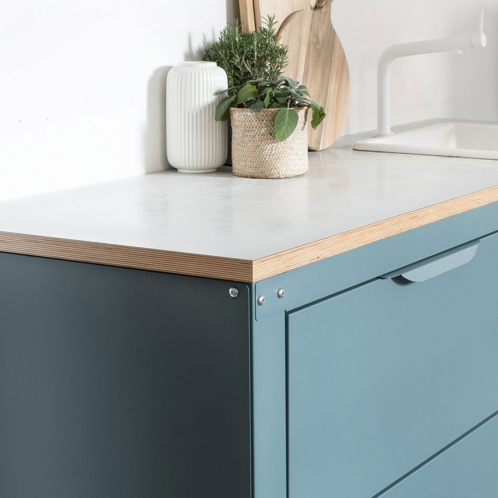 Introducing the Very Simple Kitchen - Gessato