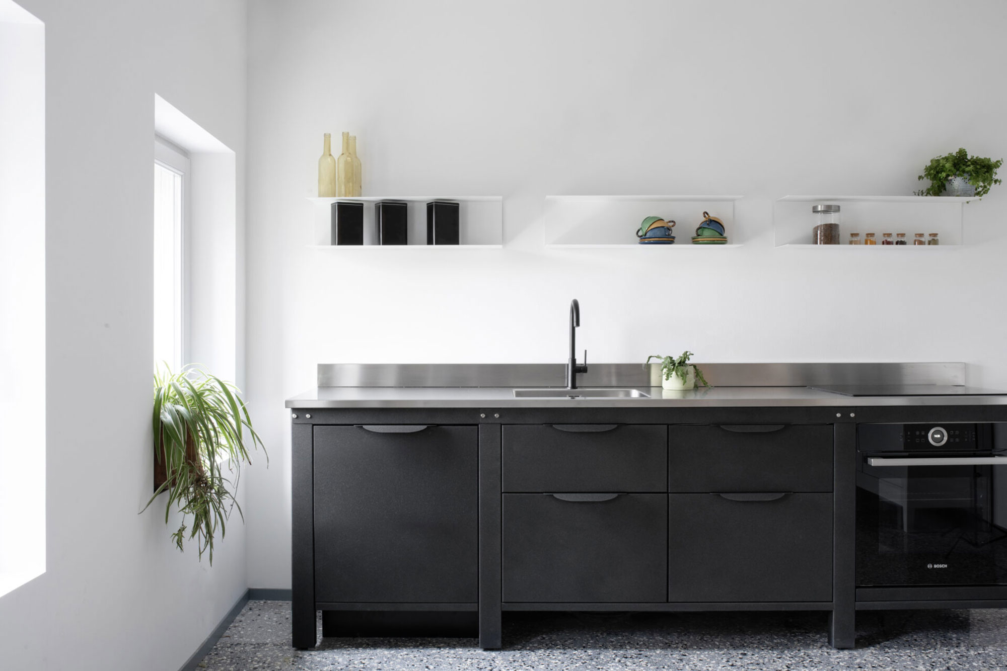 Introducing the Very Simple Kitchen - Gessato