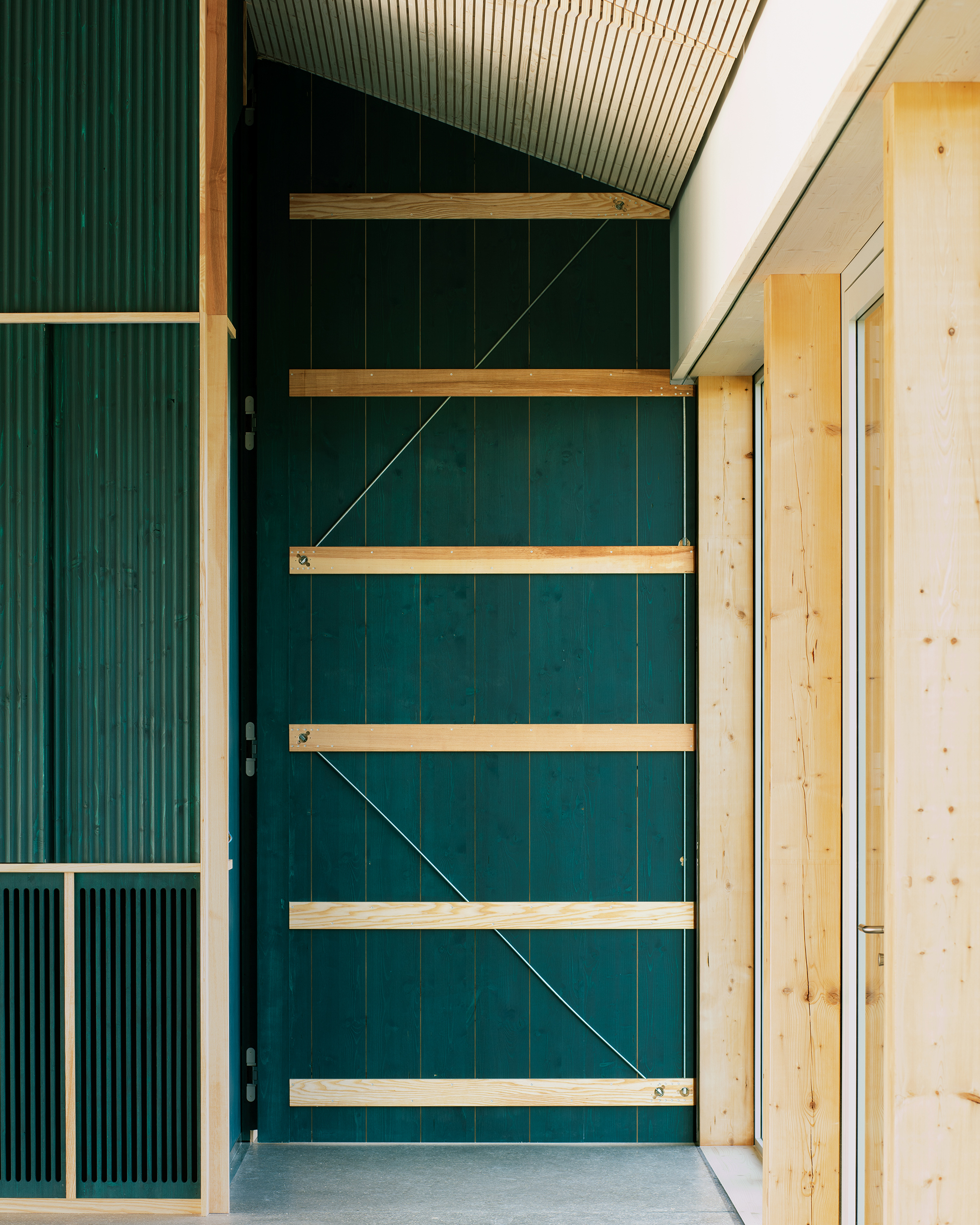 Community Hall by Emixi Architects - Gessato