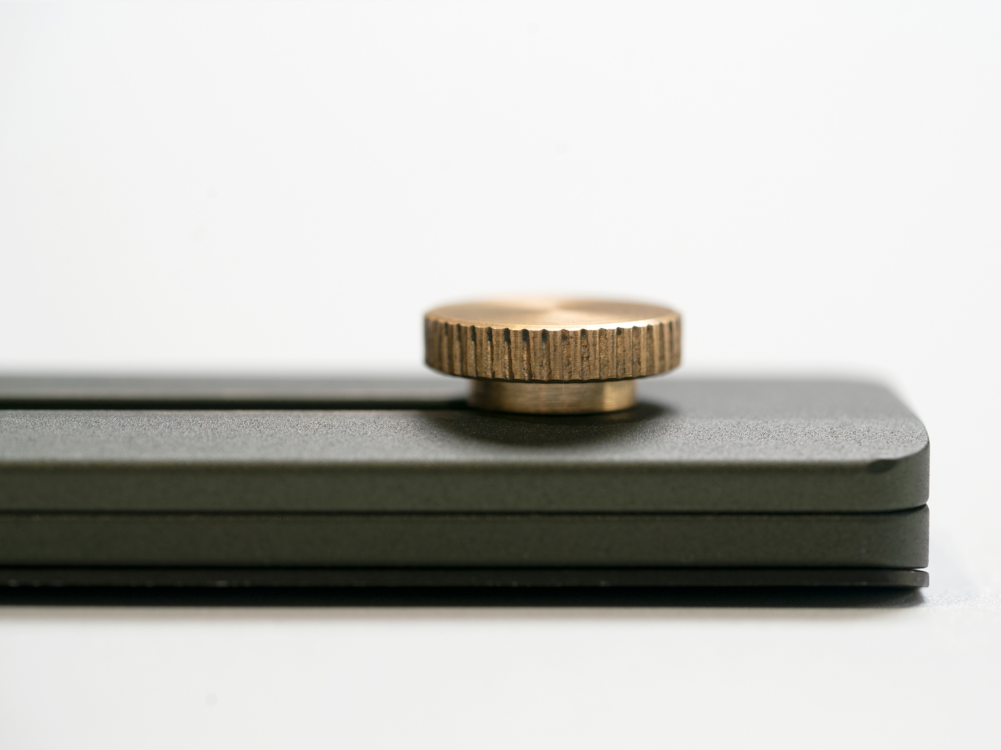 A Homage to the Human Craft: The HMM Utility Knife - Gessato