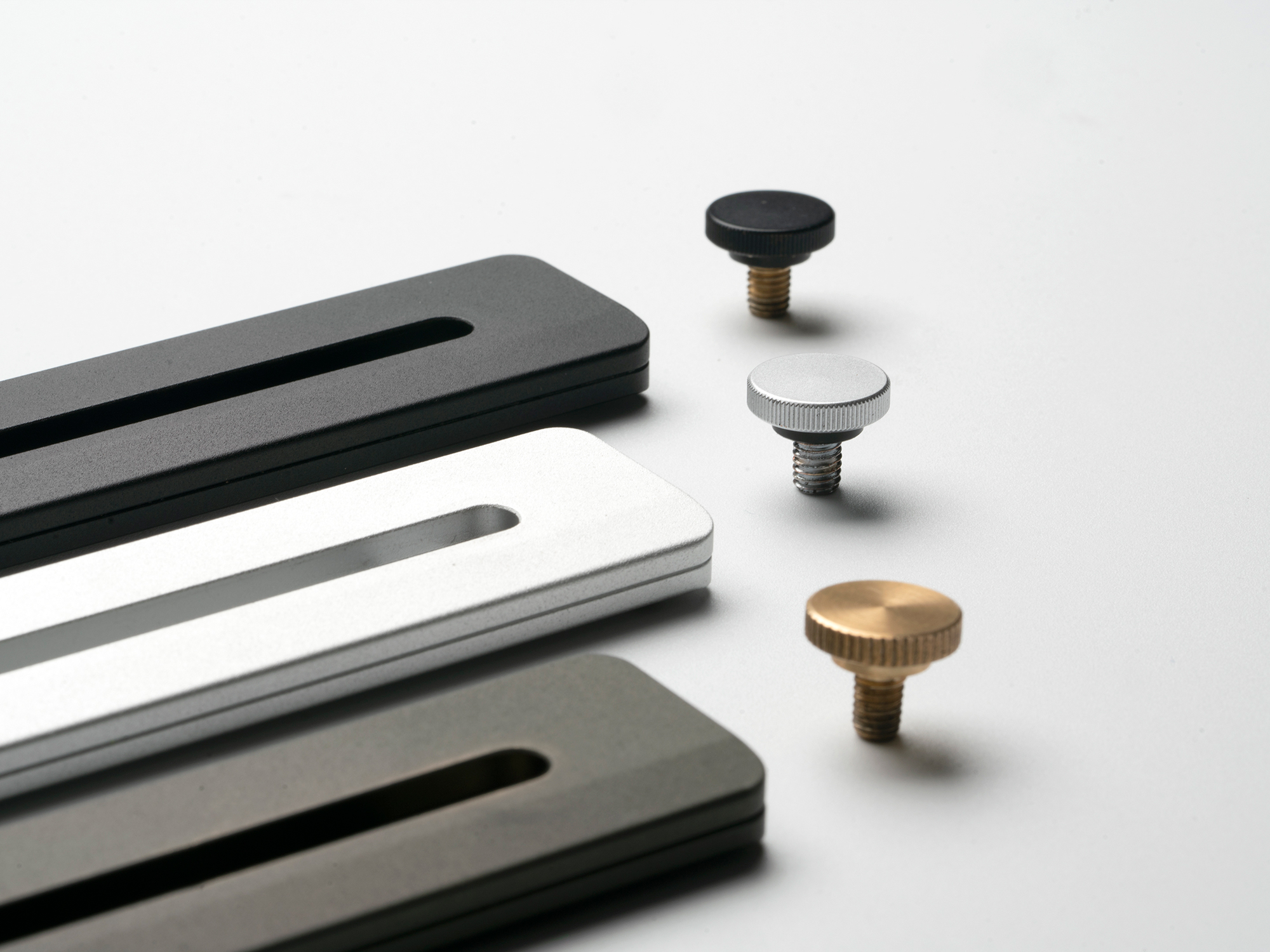 A Homage to the Human Craft: The HMM Utility Knife - Gessato A Homage to the Human Craft: The HMM Utility Knife - Gessato