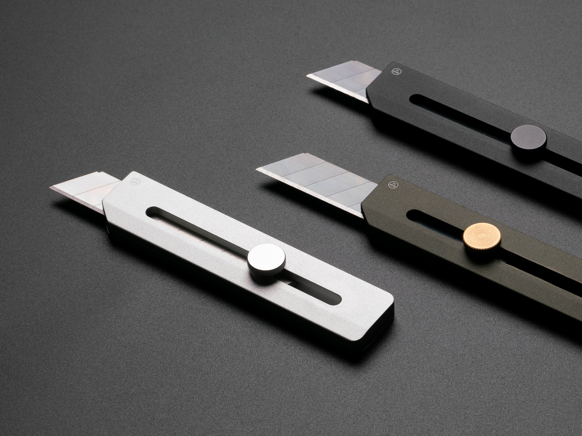 A Homage to the Human Craft: The HMM Utility Knife - Gessato A Homage to the Human Craft: The HMM Utility Knife - Gessato