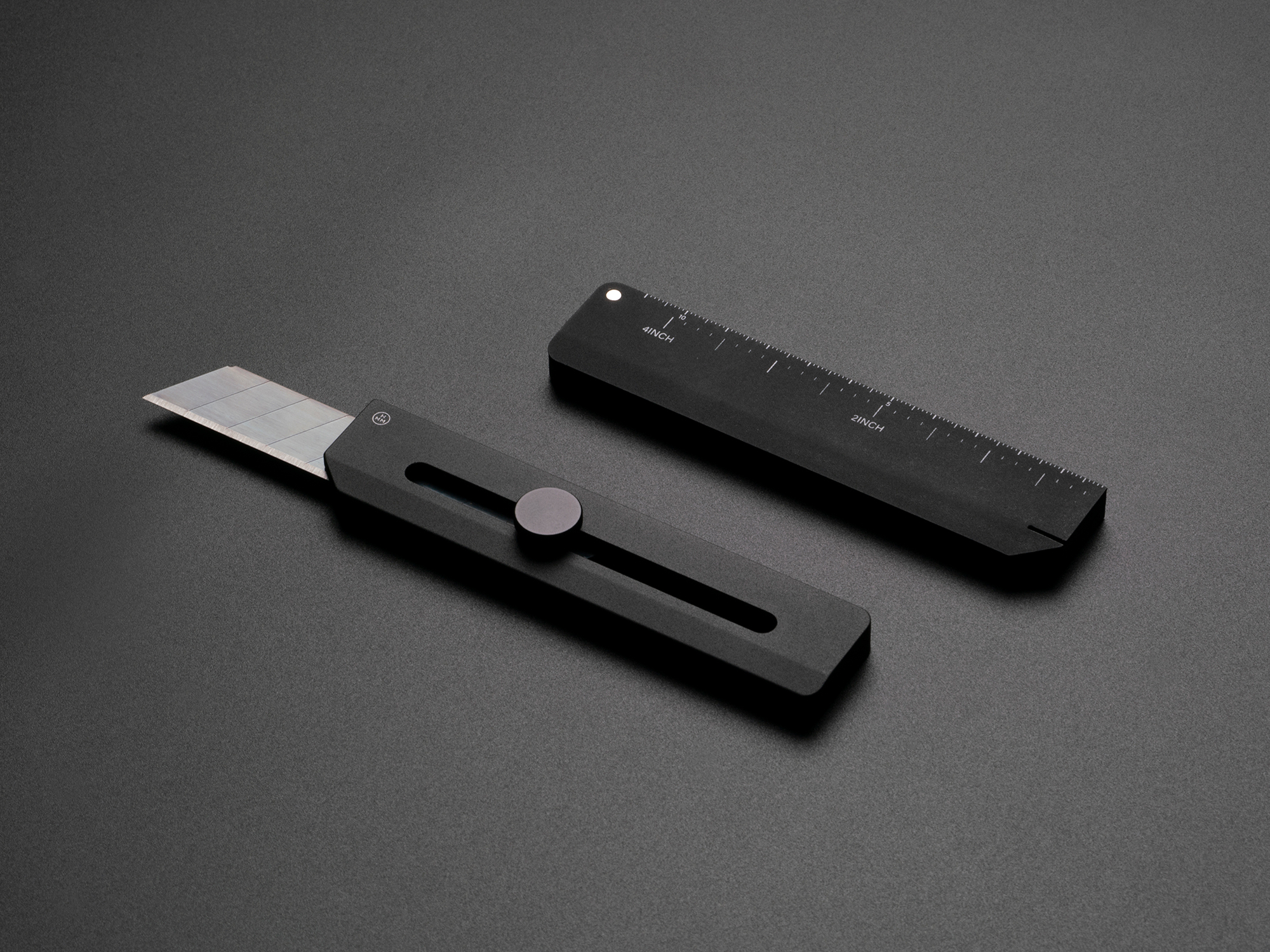 A Homage to the Human Craft: The HMM Utility Knife - Gessato