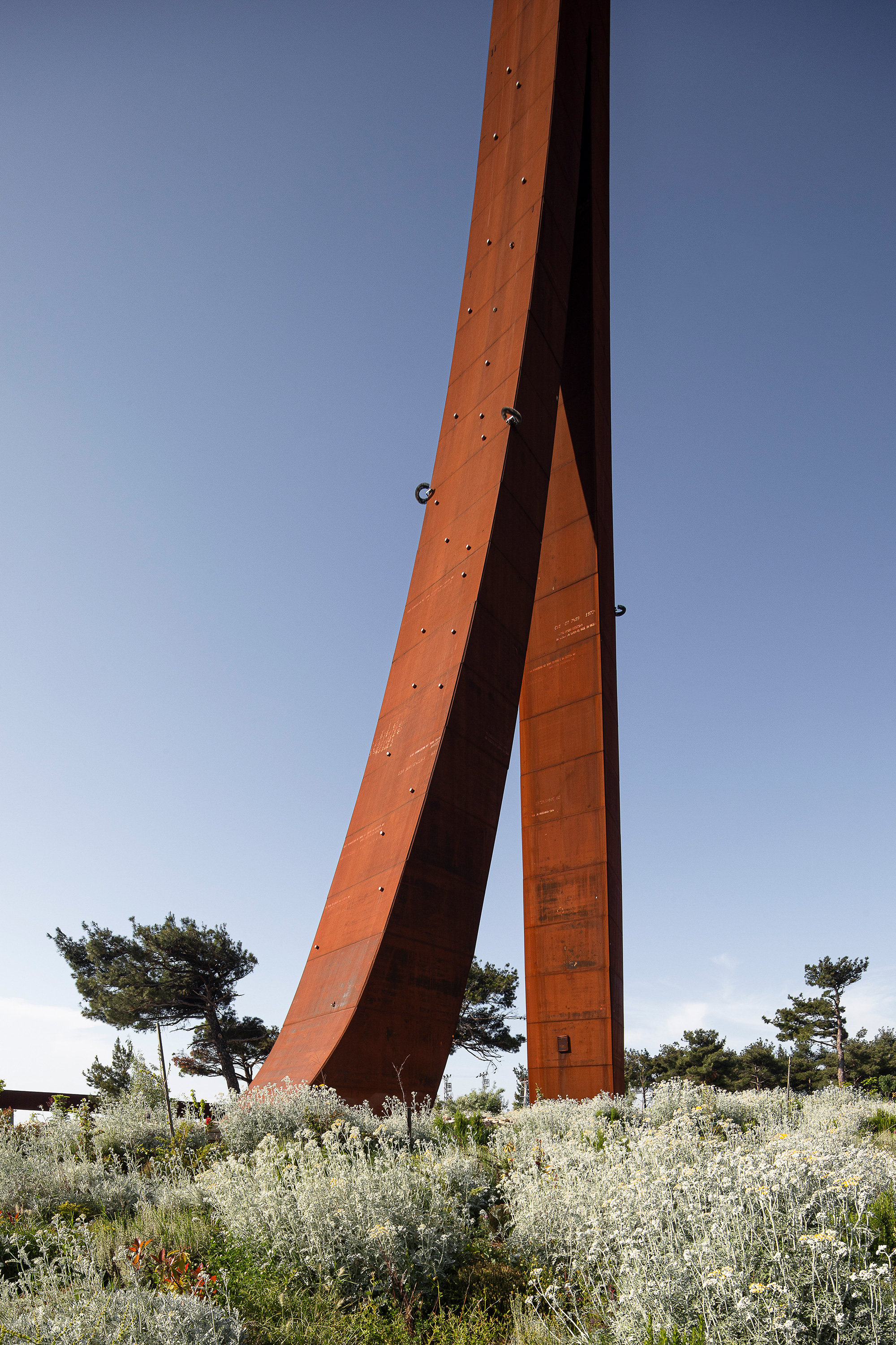 The Canakkale Antenna Tower - Gessato