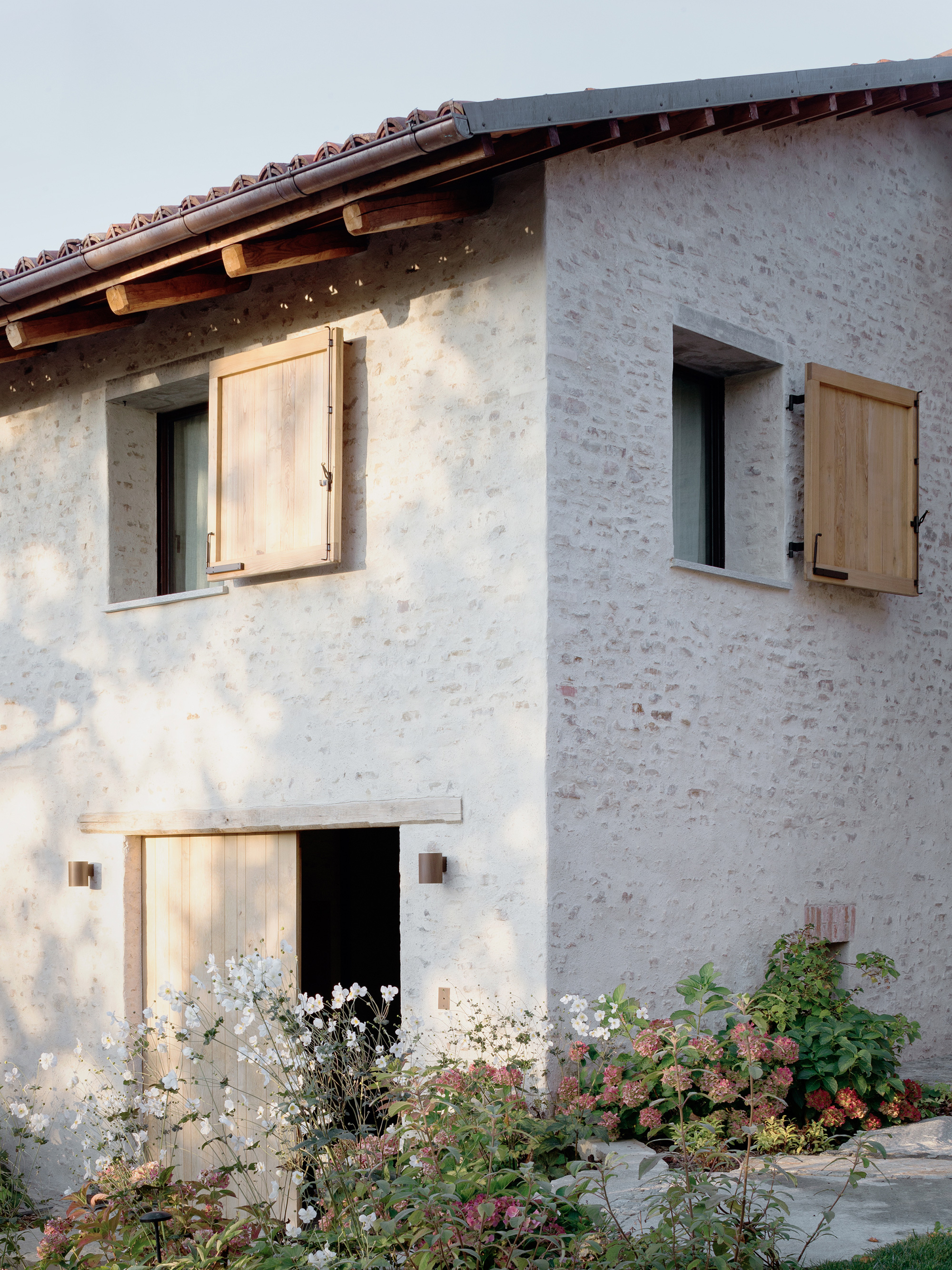 Cascina, A Farmhouse Conversion in Piedmont, Italy - Gessato Cascina, A Farmhouse Conversion in Piedmont, Italy - Gessato