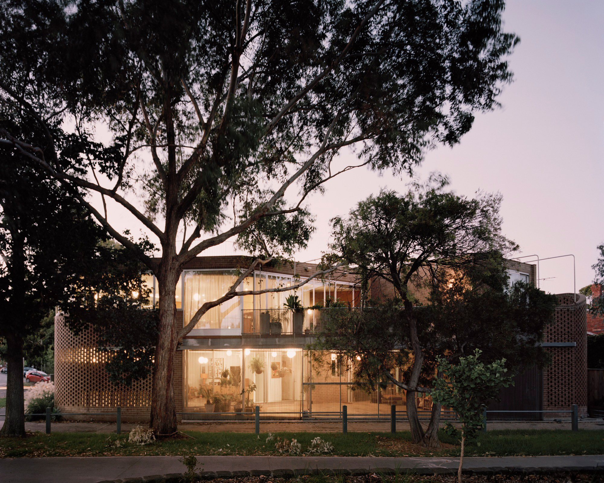 Rose House 2 - Gessato