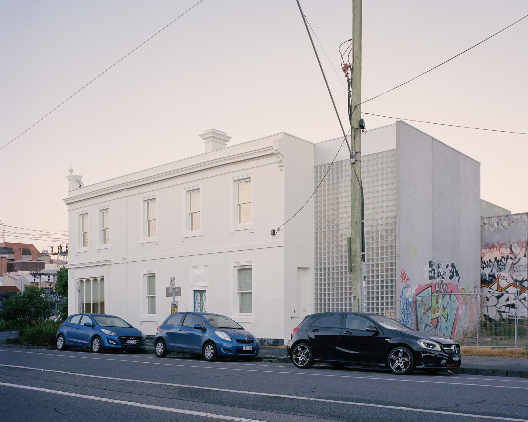 The Simhanada Ashtanga Yoga Studio - Gessato The Simhanada Ashtanga Yoga Studio - Gessato