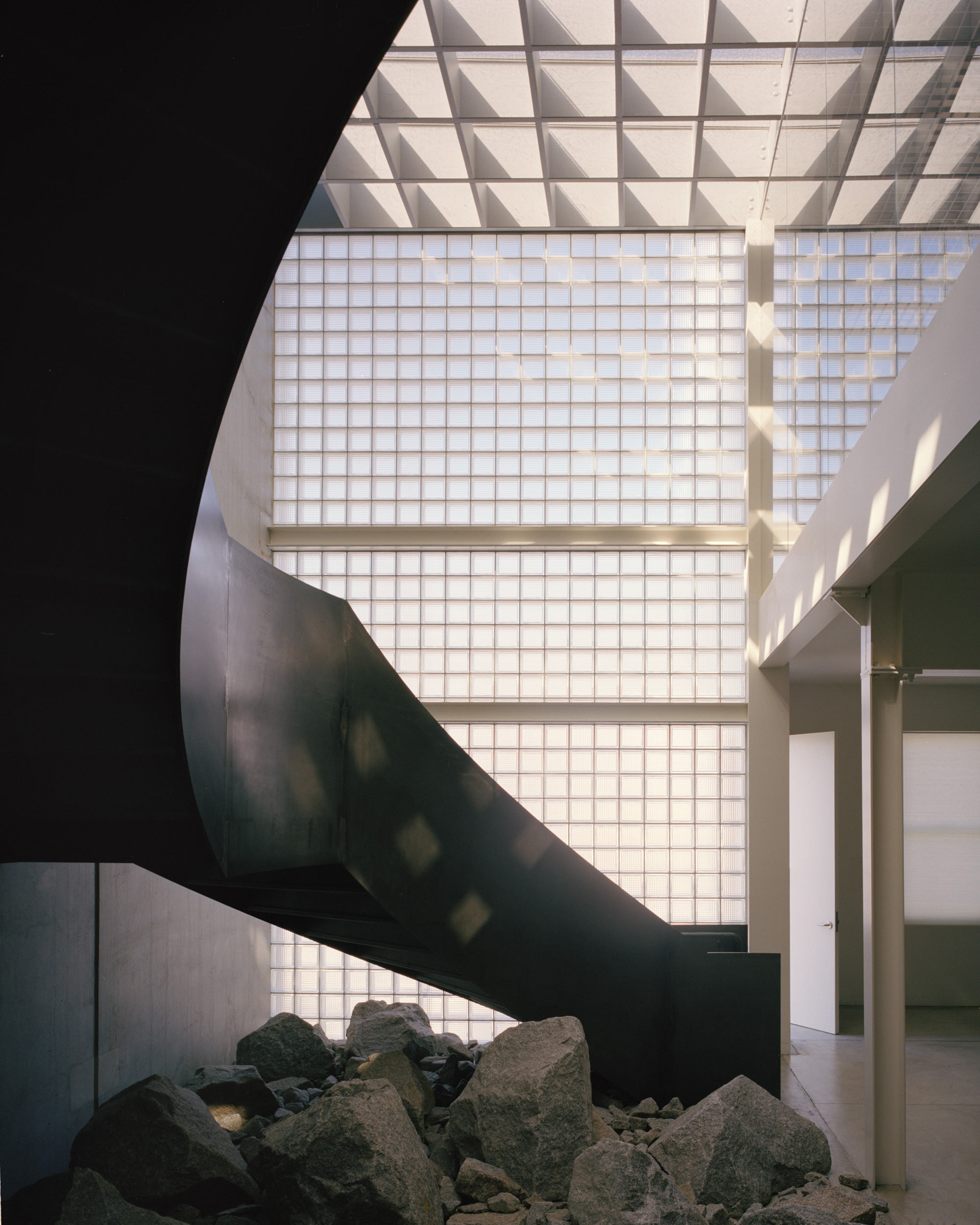 The Simhanada Ashtanga Yoga Studio - Gessato The Simhanada Ashtanga Yoga Studio - Gessato