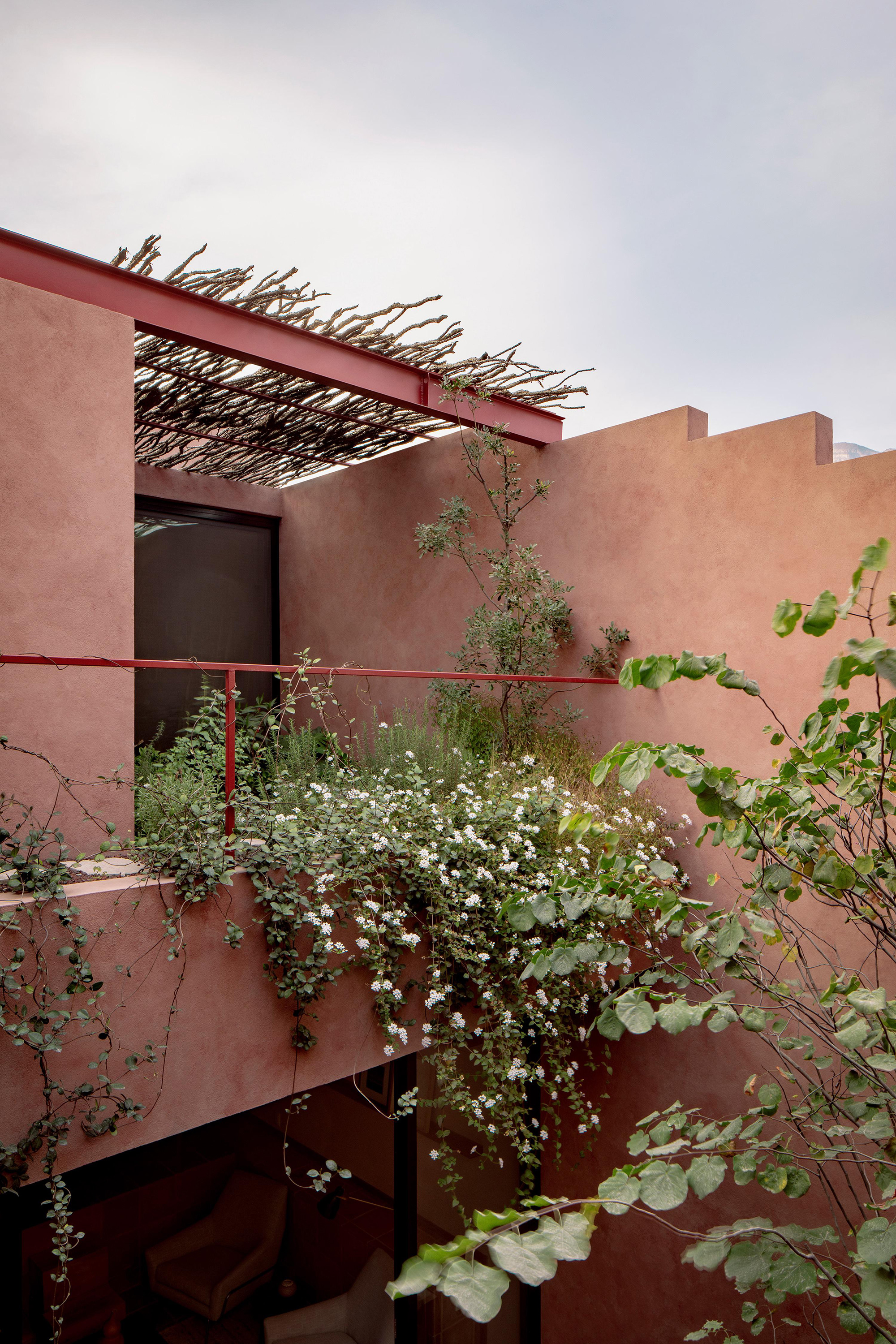 Casa Ederlezi, A Warm Family Home in Mexico - Gessato