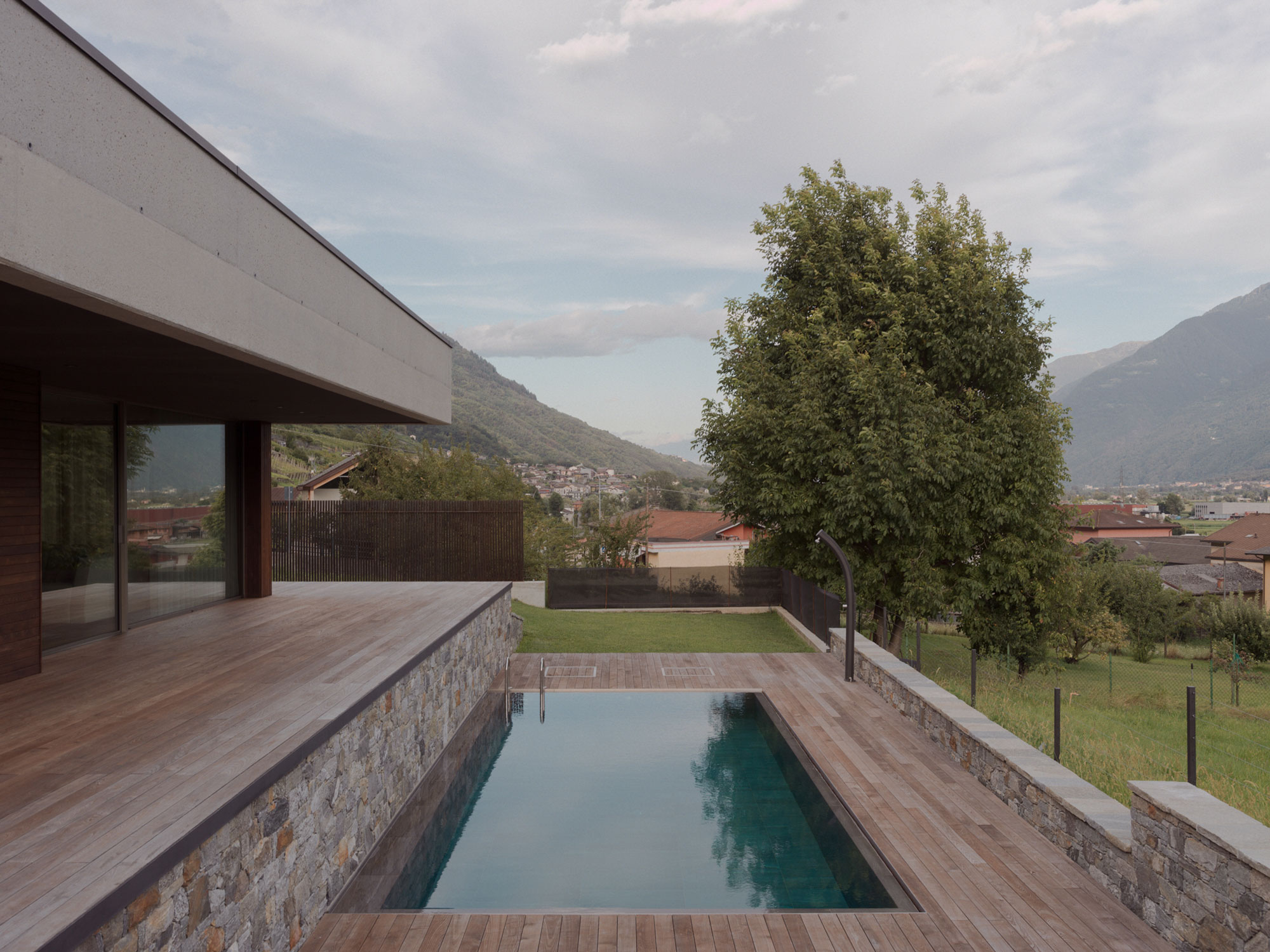 Ginny's House: An Architectural Ode to Alpine Modernism - Gessato Ginny's House: An Architectural Ode to Alpine Modernism - Gessato