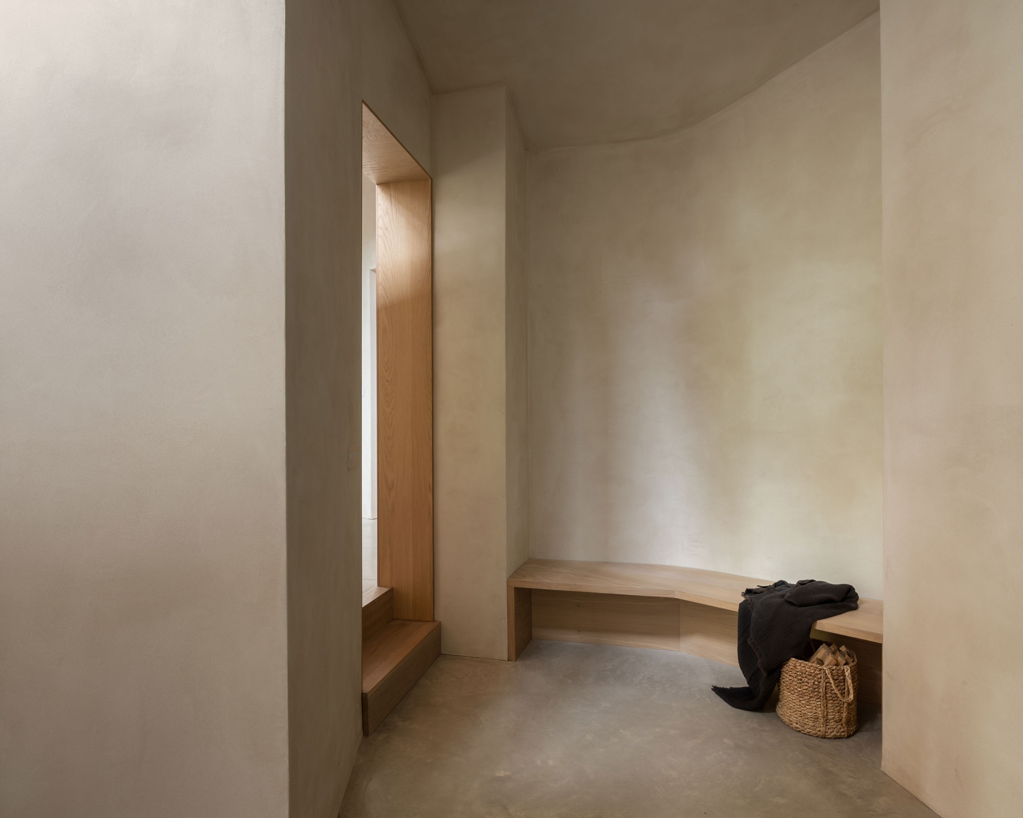 Butterfly House by Oliver Leech Architects - Gessato Butterfly House by Oliver Leech Architects - Gessato