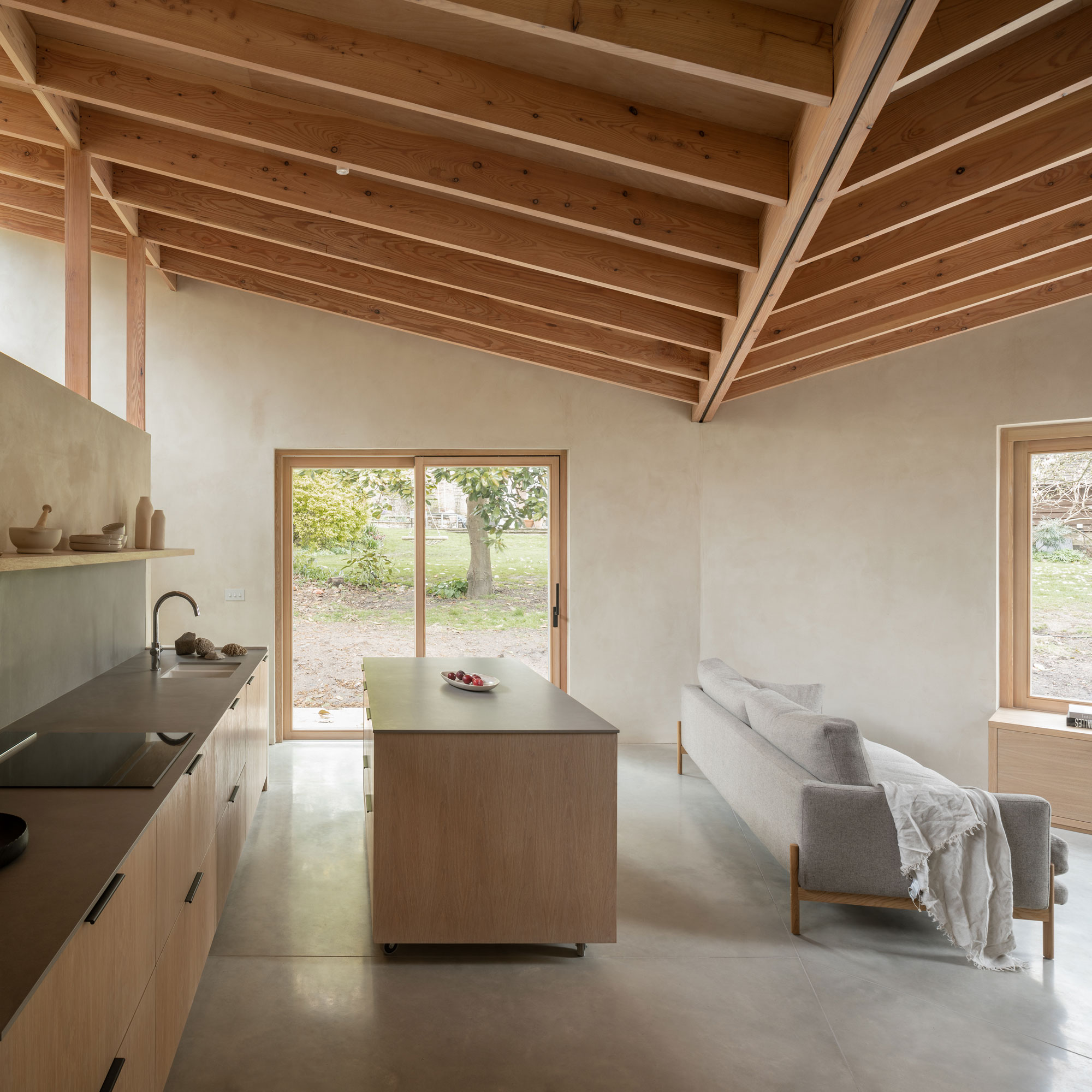 Butterfly House by Oliver Leech Architects - Gessato Butterfly House by Oliver Leech Architects - Gessato
