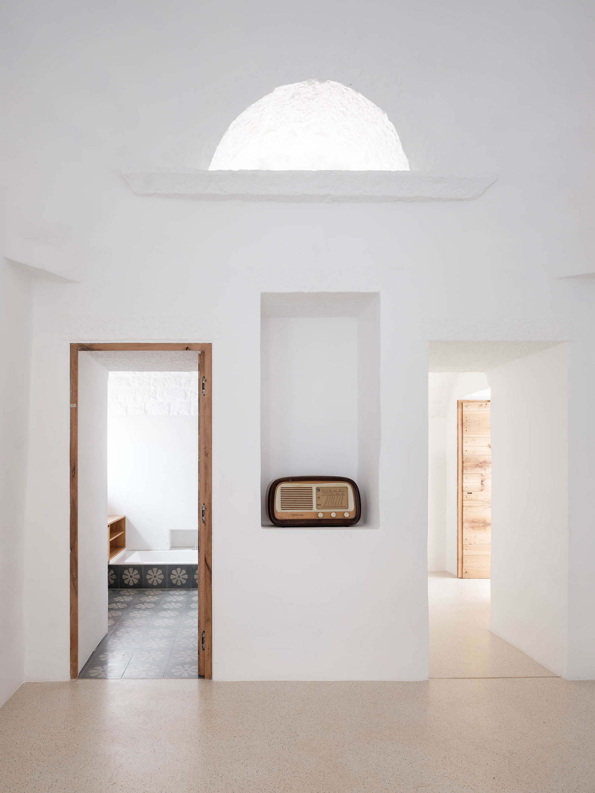Casa Aco, A Balance Between Rustic and Modern - Gessato