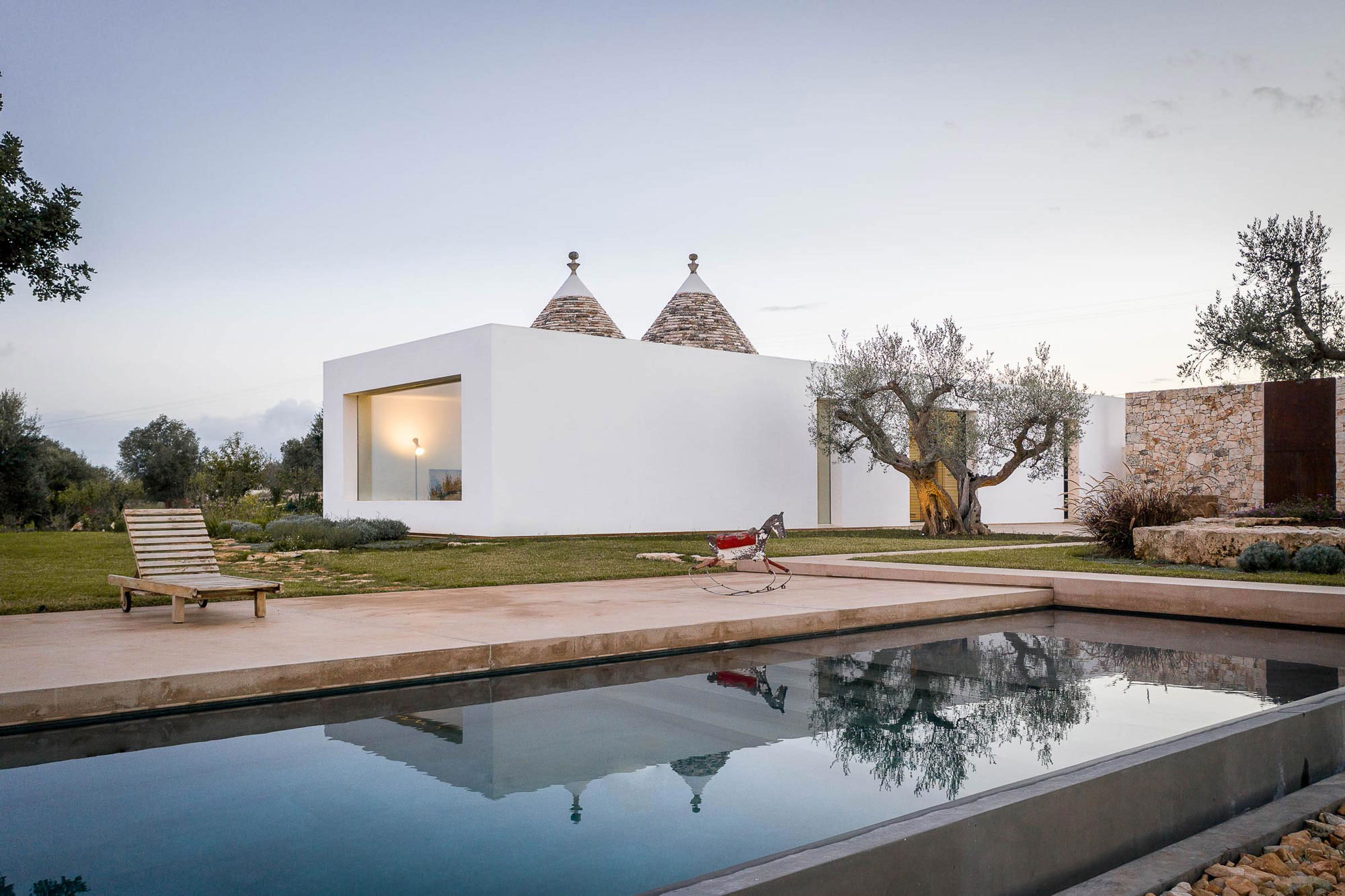 Casa Aco, A Balance Between Rustic and Modern - Gessato