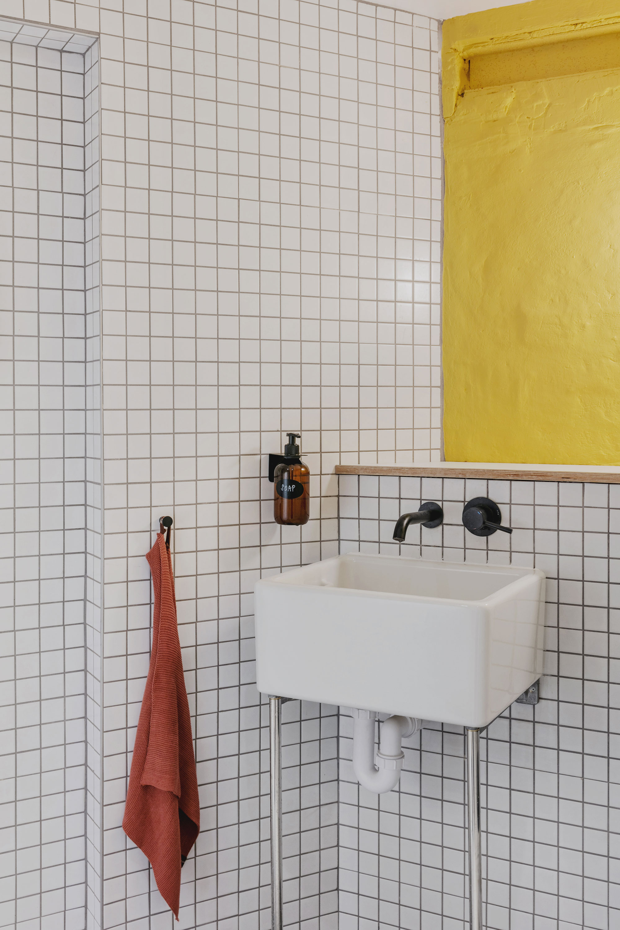 One and A Half Studios - Gessato