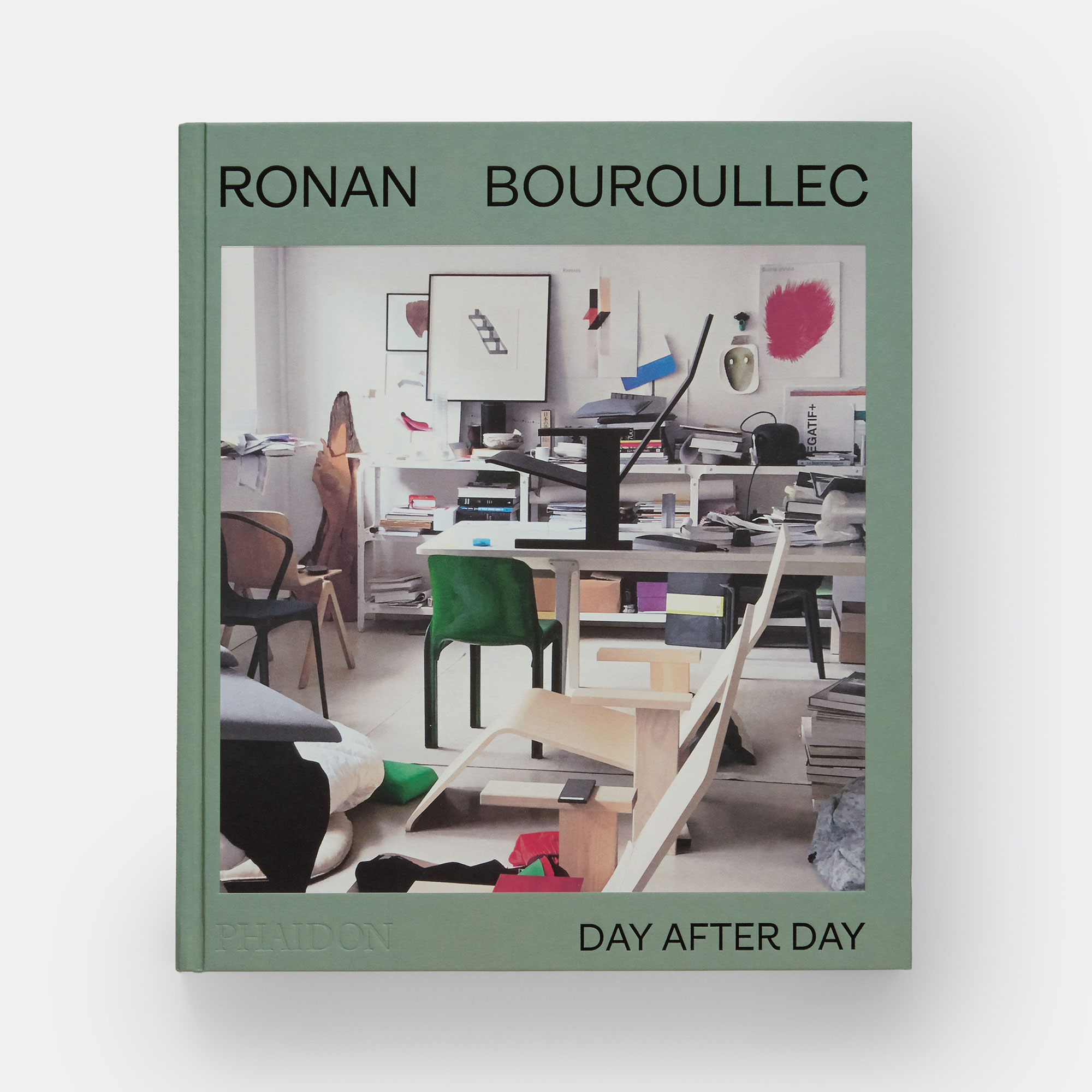 Ronan Bouroullec: Day After Day - Gessato Ronan Bouroullec: Day After Day - Gessato
