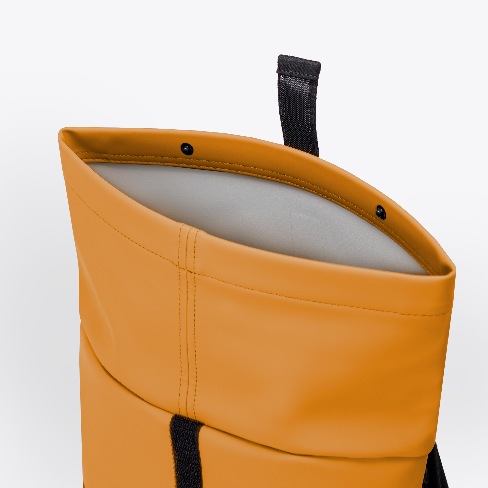 Ucon Acrobatics’ Minimalist Bag Collection - Gessato