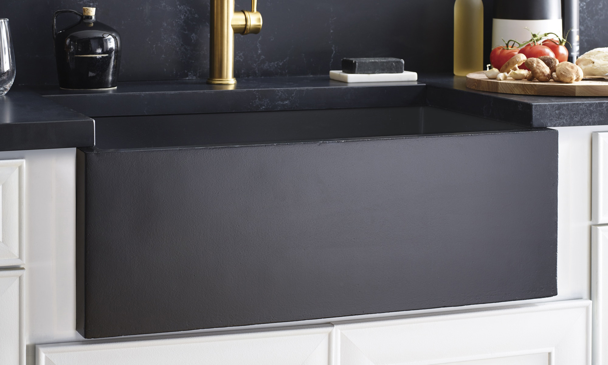 Black Sink Designs for Stylish Kitchen Makeovers - Gessato Black Sink Designs for Stylish Kitchen Makeovers - Gessato