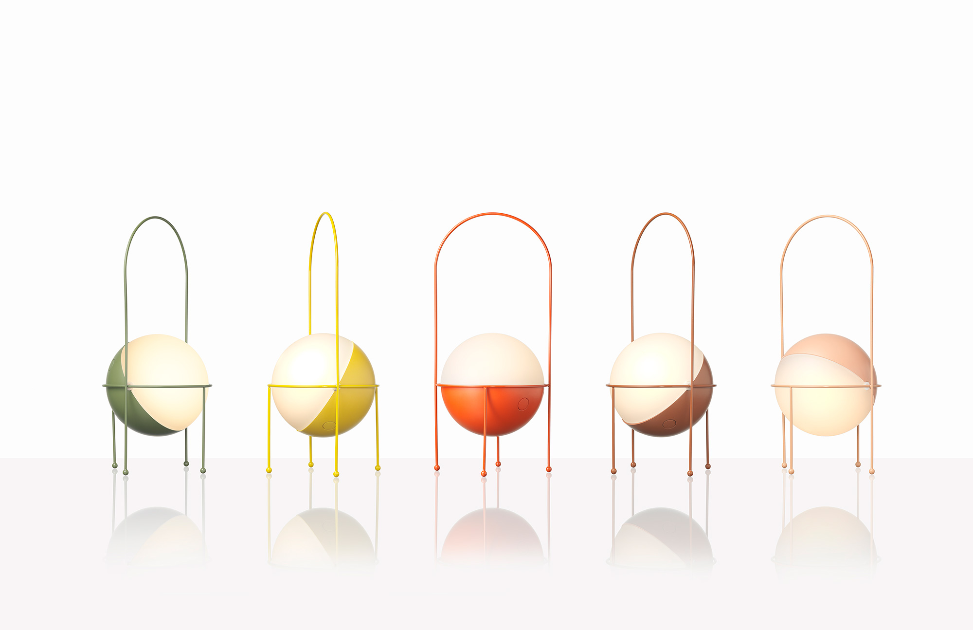 Madco, A Wearable Lamp by Elisa Ossino - Gessato