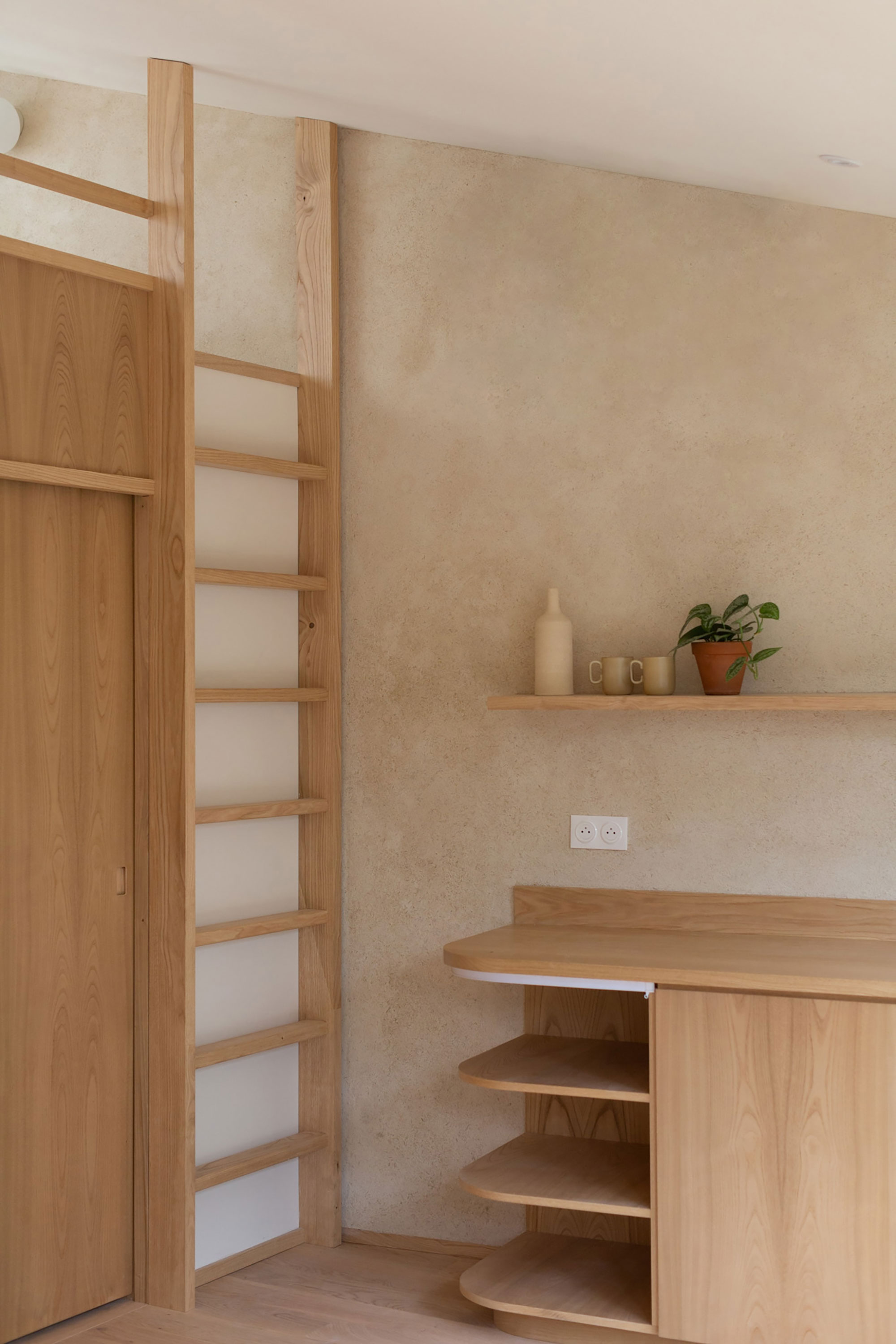 A Modern Extension for A Charming Village House - Gessato