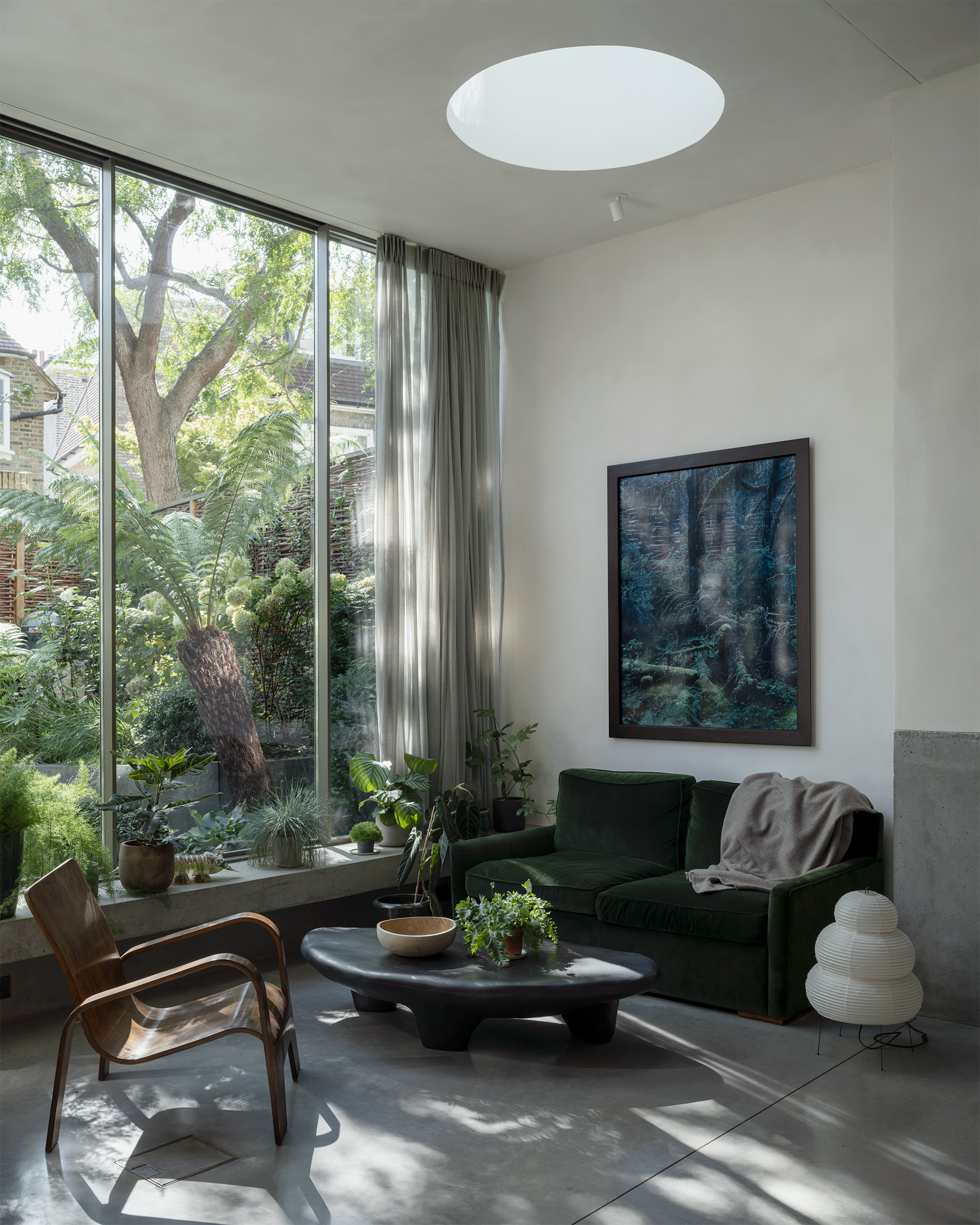 Reshaping Brutalism: A Pricegore Gem in Chelsea - Gessato