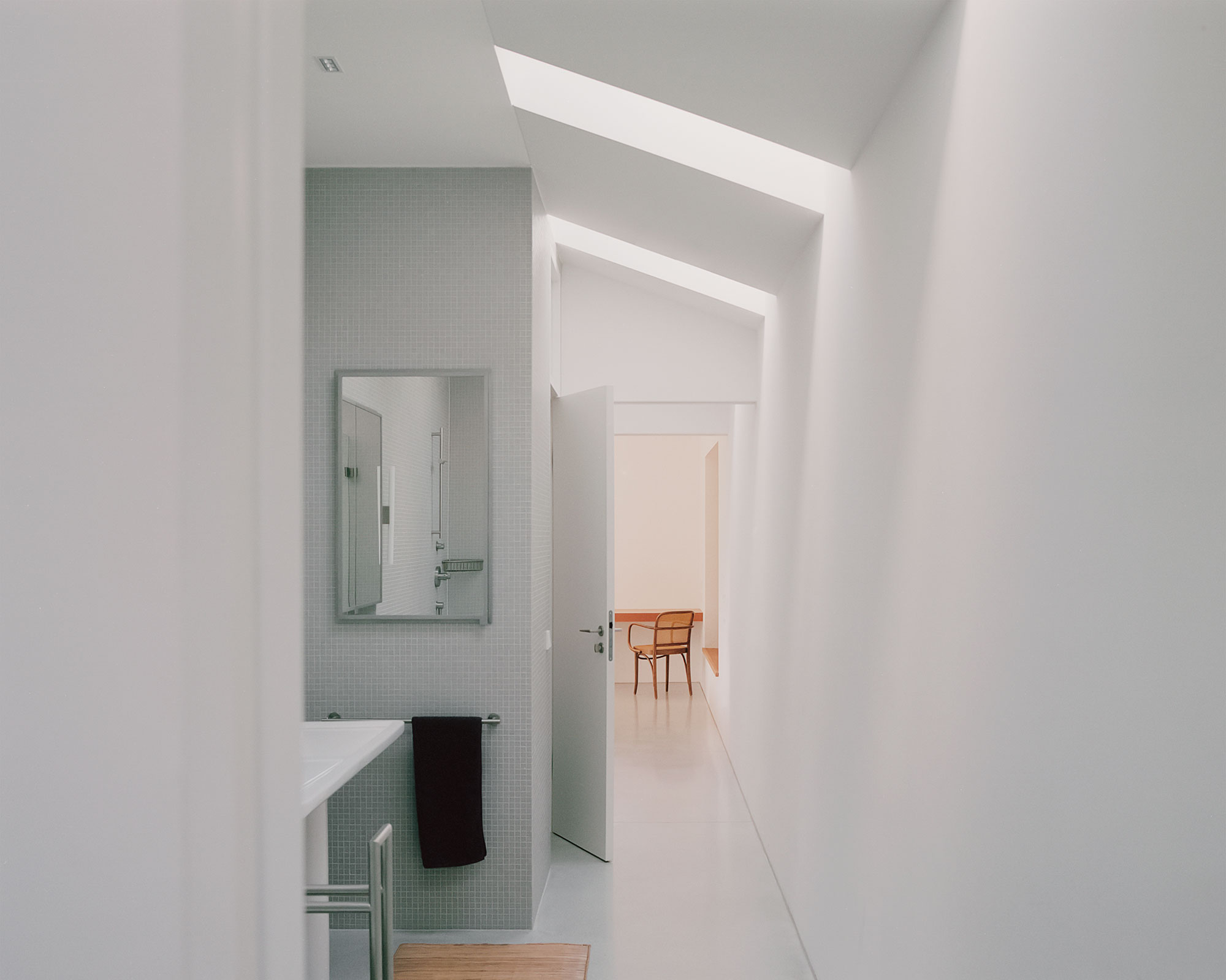 A Flax Hut Conversion In the Bavarian Alps - Gessato