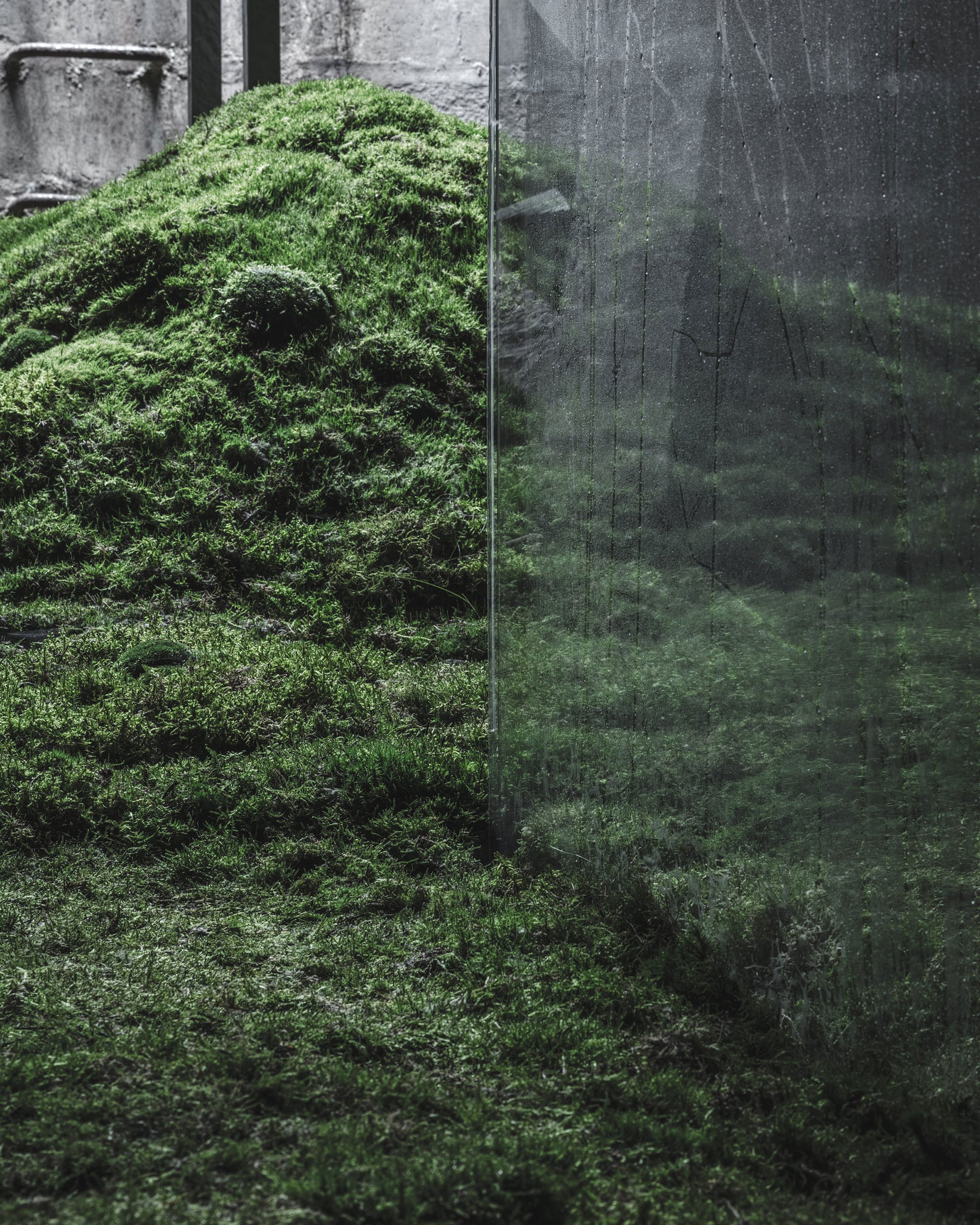 The Water by Hiroshi Sambuichi - Gessato The Water by Hiroshi Sambuichi - Gessato