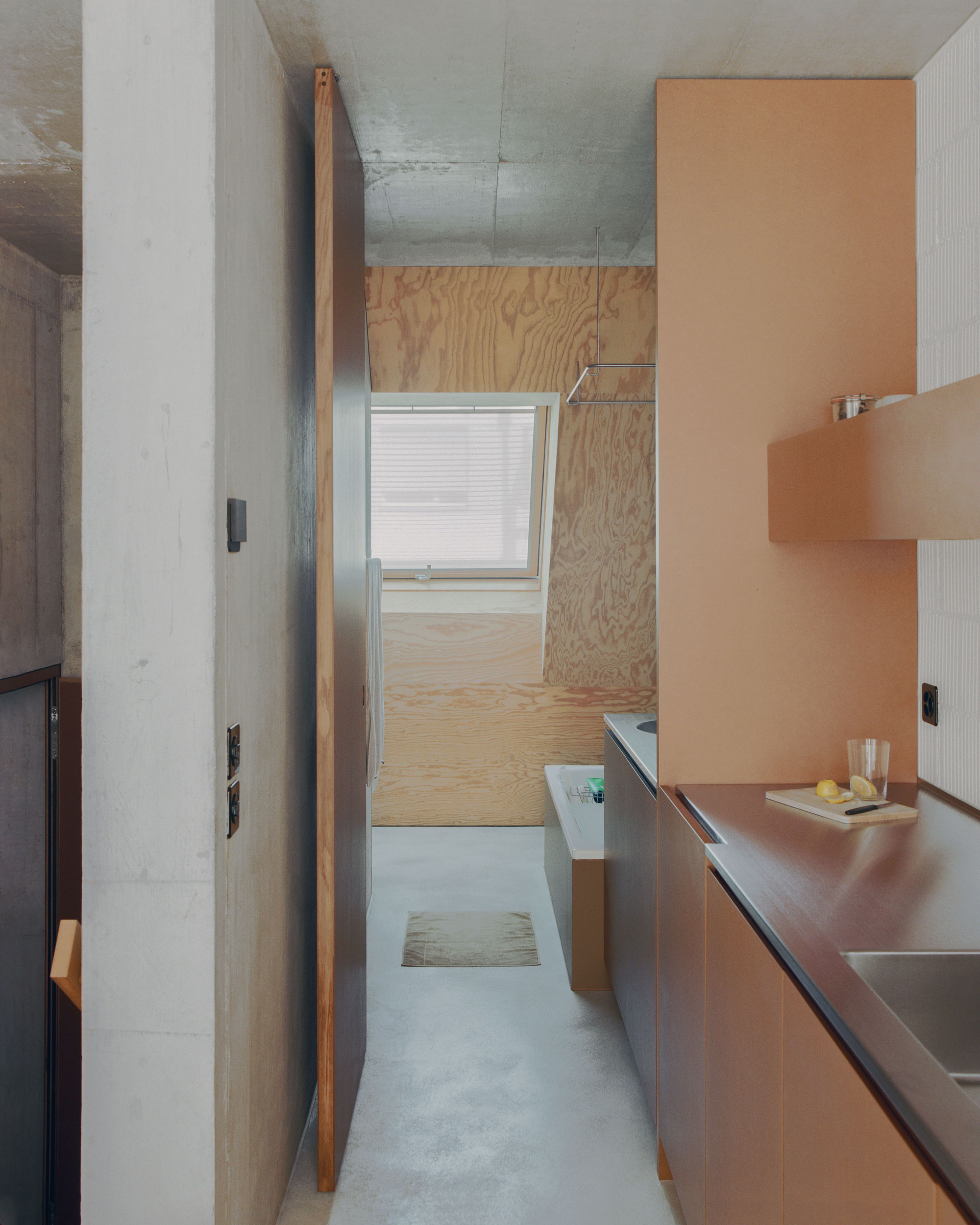 Blaesi, Four Apartments and a Studio in Basel - Gessato