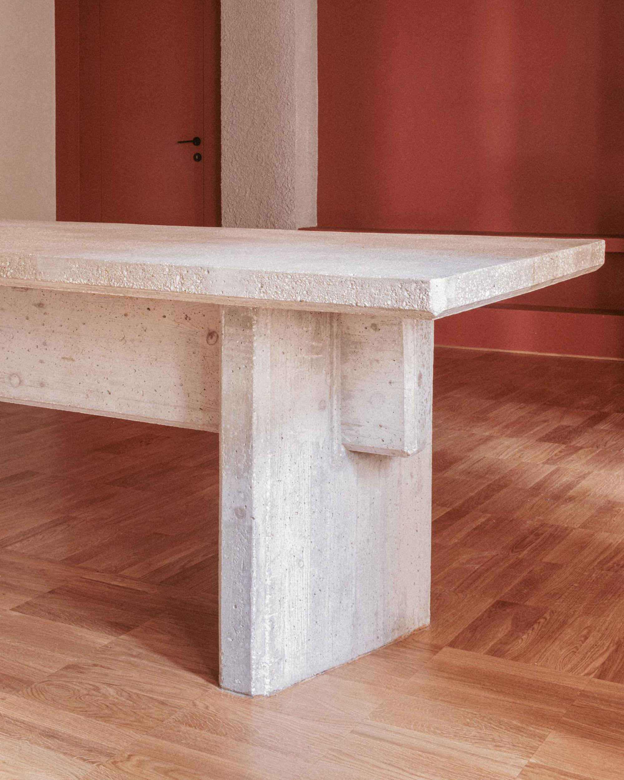 Quattro Spazi / 4 Spaces - Gessato