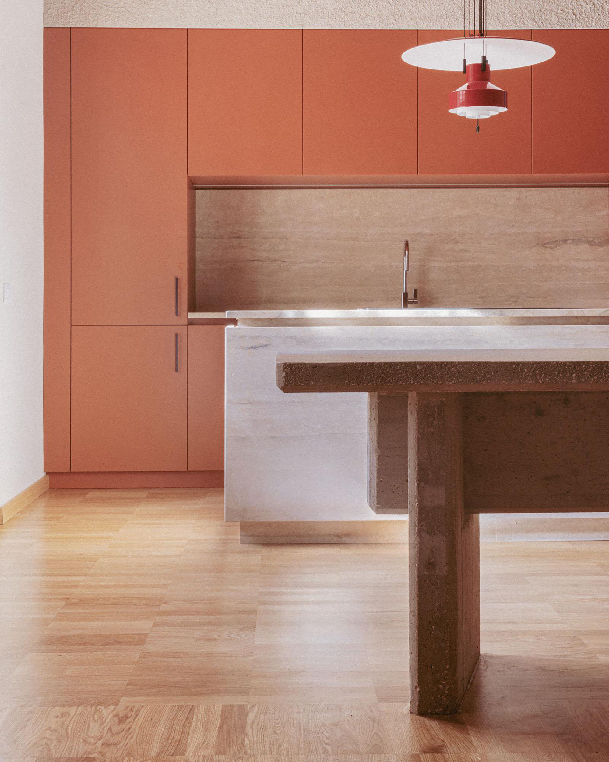 Quattro Spazi / 4 Spaces - Gessato