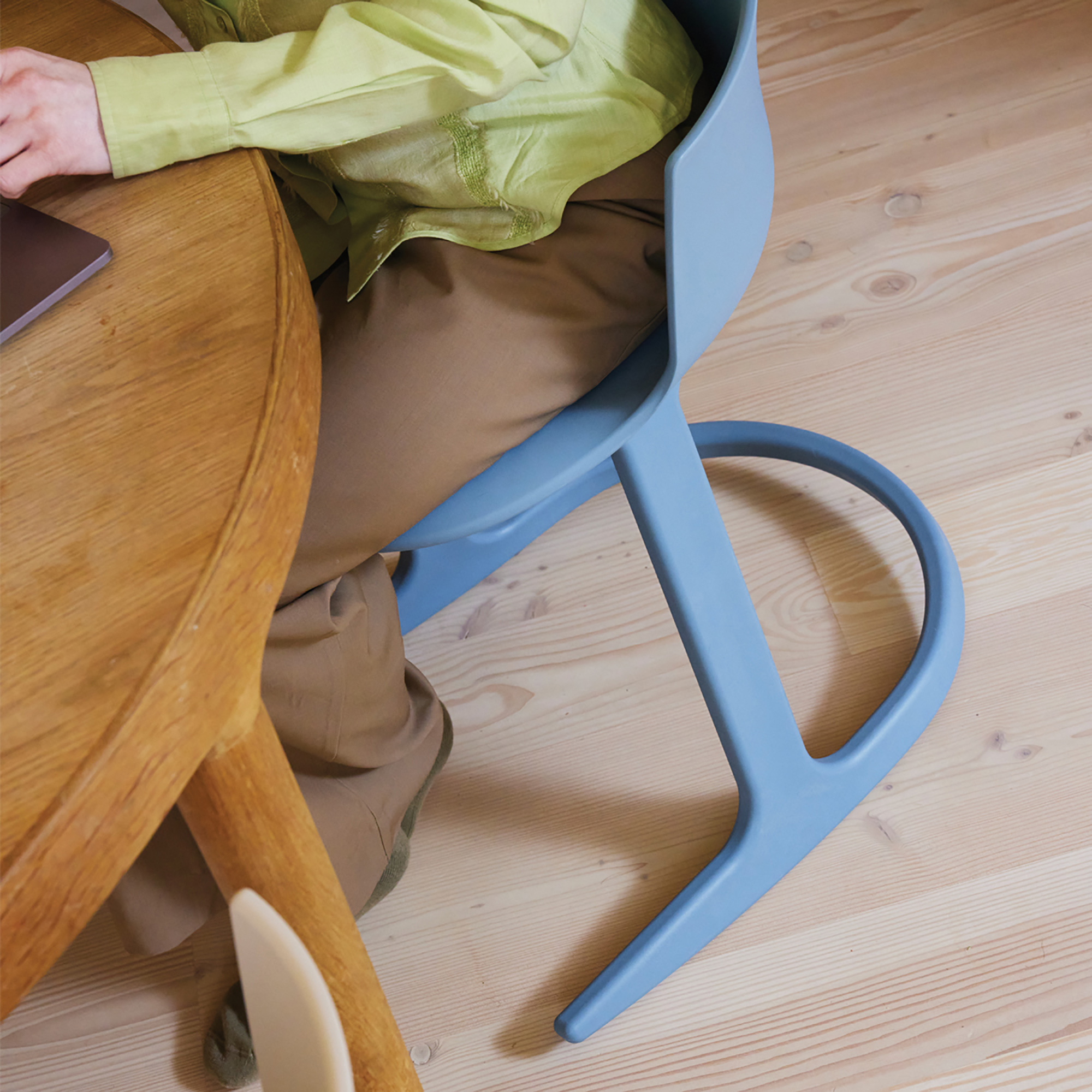 Behind the Design: Marius Myking and the Art of the Social® Chair - Gessato Behind the Design: Marius Myking and the Art of the Social® Chair - Gessato