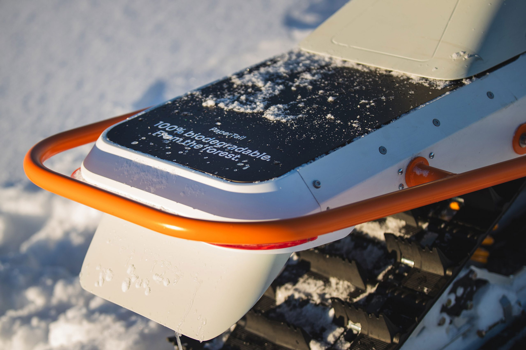 The Vidde Alfa Snowmobile - Gessato The Vidde Alfa Snowmobile - Gessato