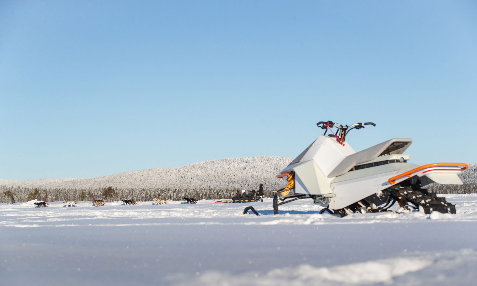 The Vidde Alfa Snowmobile - Gessato The Vidde Alfa Snowmobile - Gessato