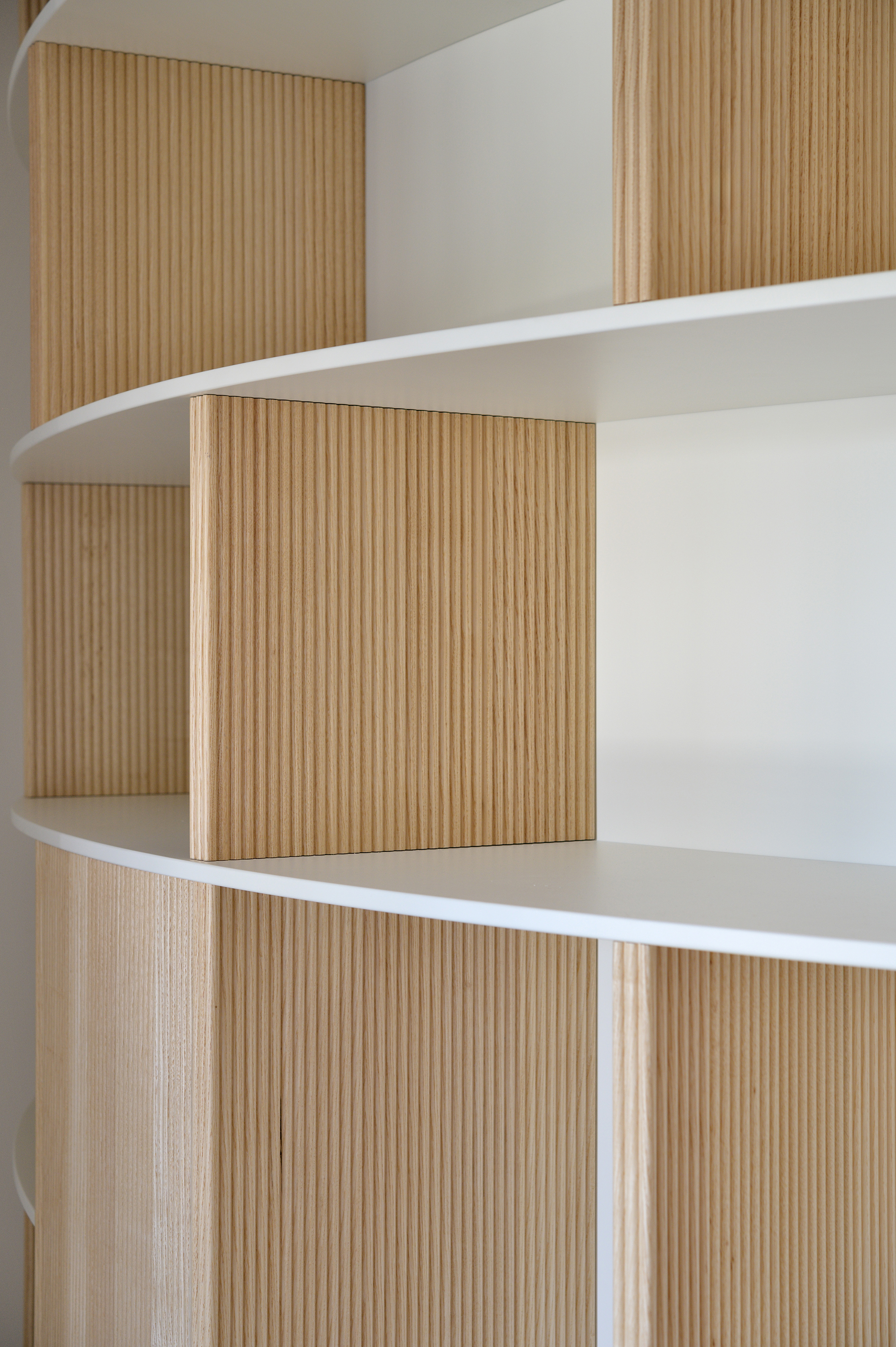 Apartment with a Library - Gessato