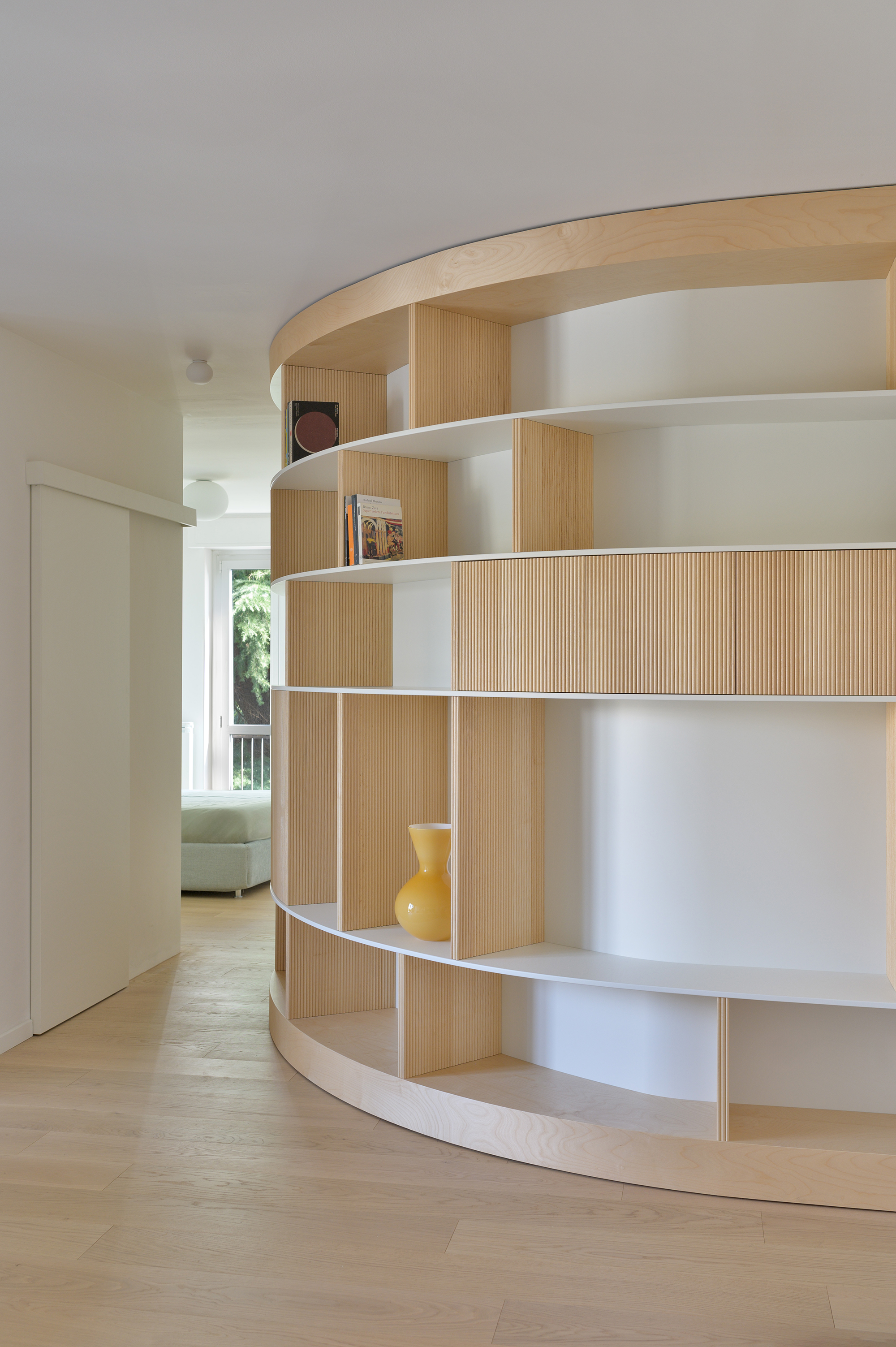 Apartment with a Library - Gessato