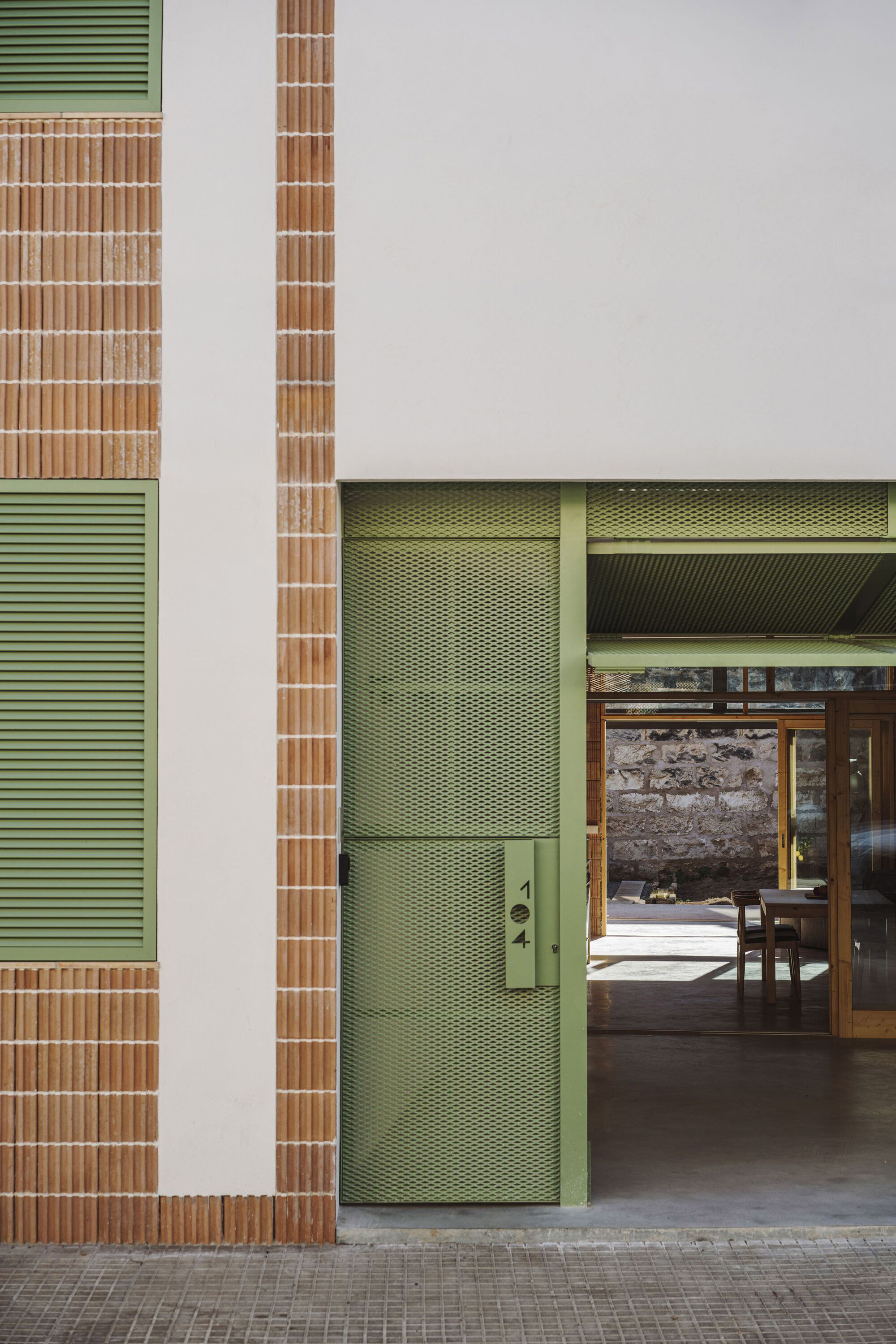 Battery House - Gessato