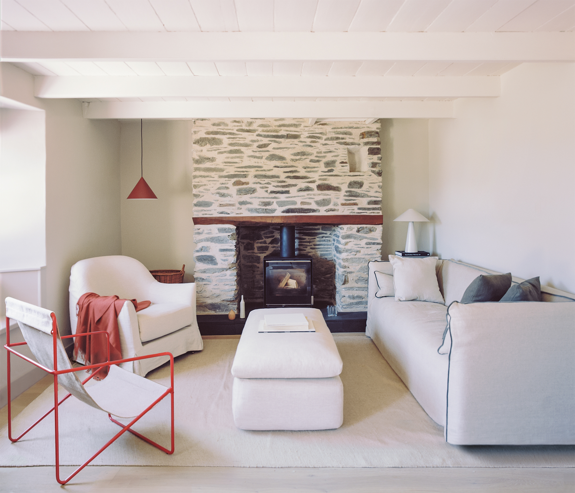 Cornwall Cottage by Architecture Office - Gessato