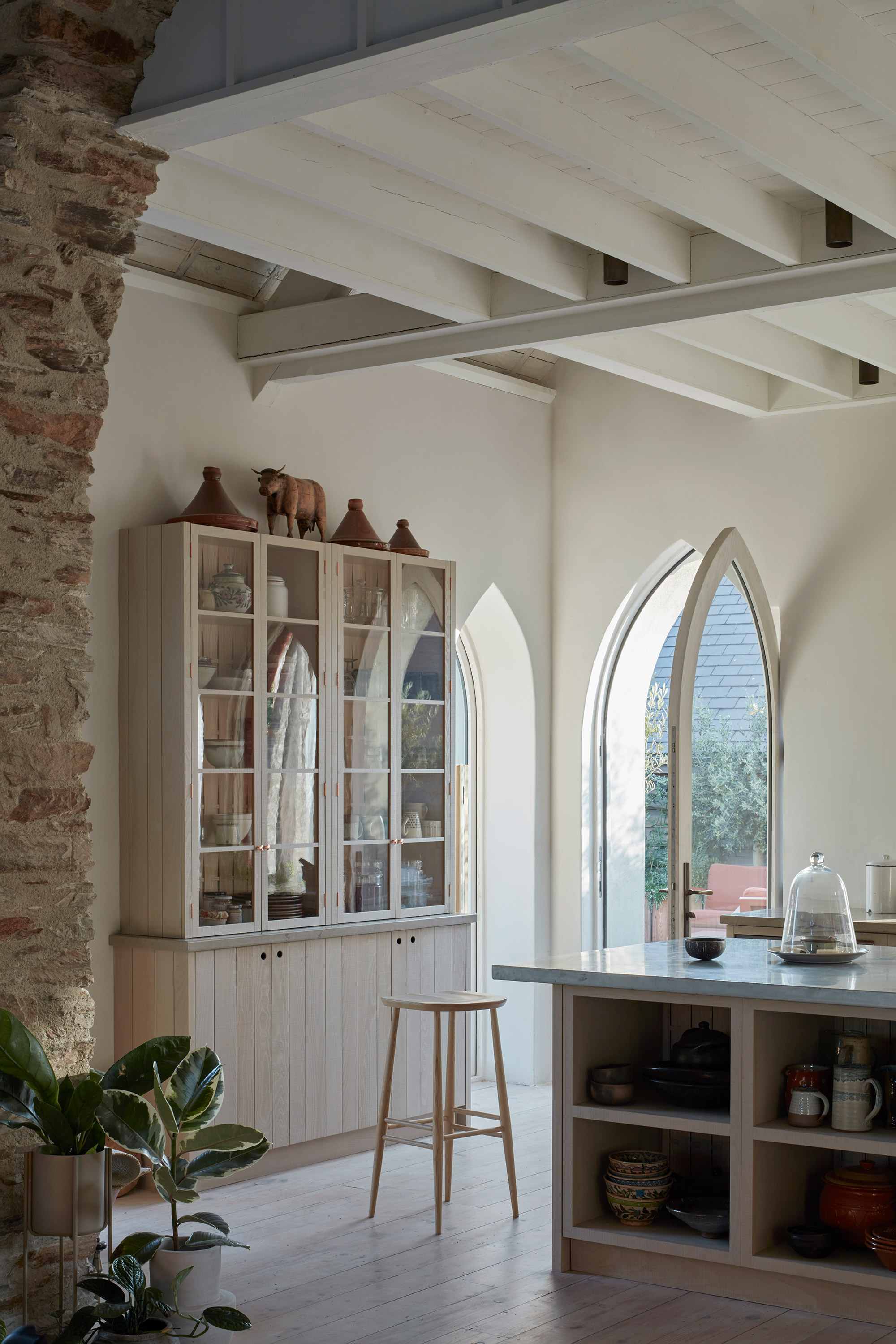 The Old Chapel by Tuckey Design Studio - Gessato The Old Chapel by Tuckey Design Studio - Gessato