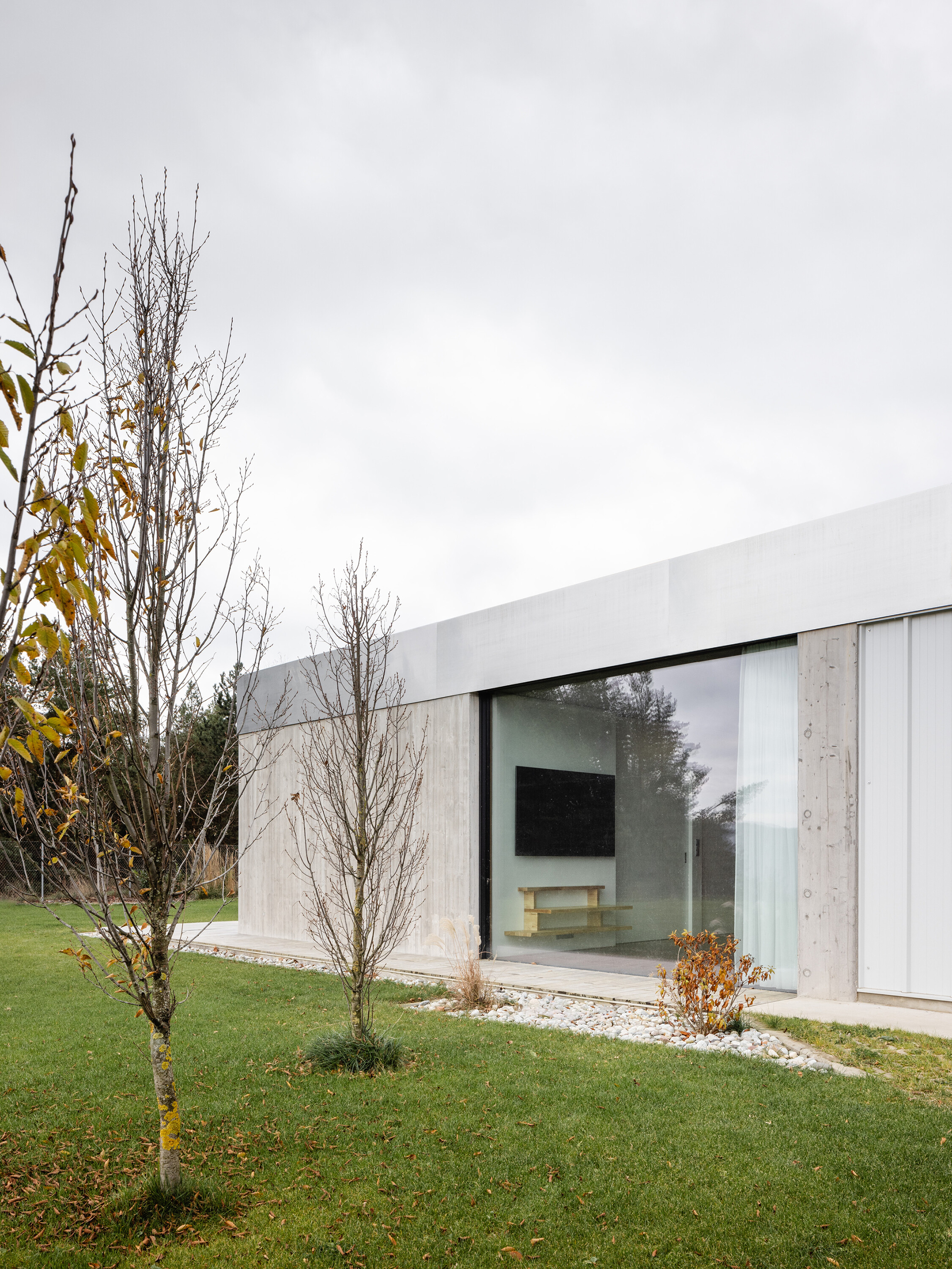 Embedded House - Gessato