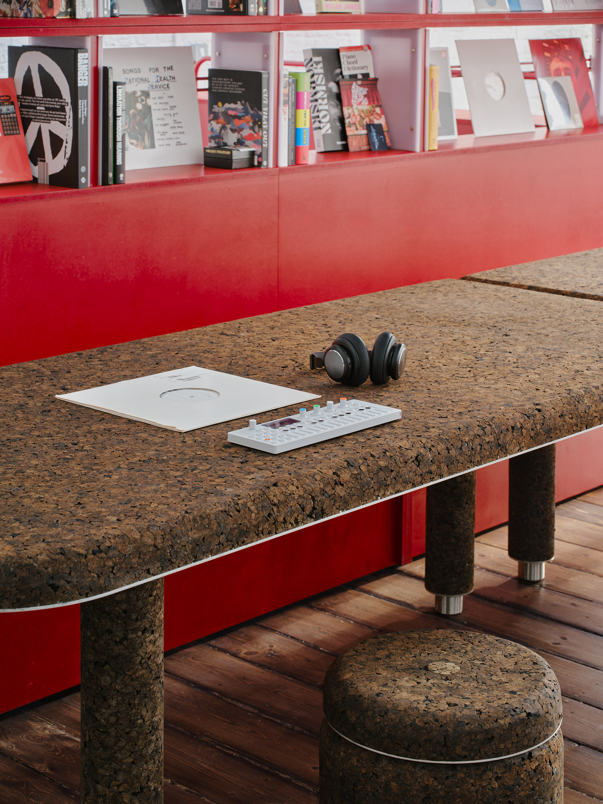 A Vibrant and Flexible Co-Working Space in London - Gessato