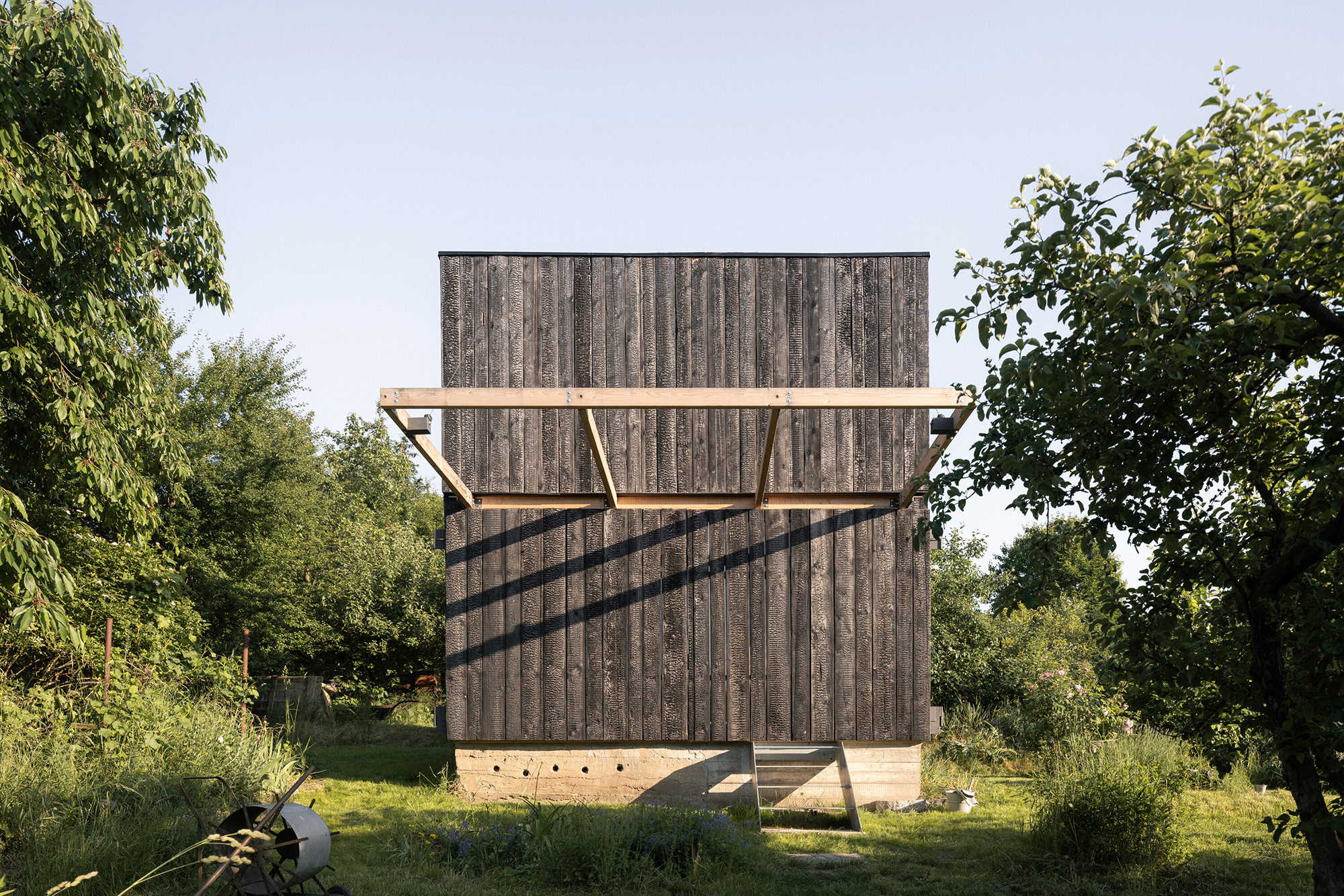 The Garden Pavilion - Gessato