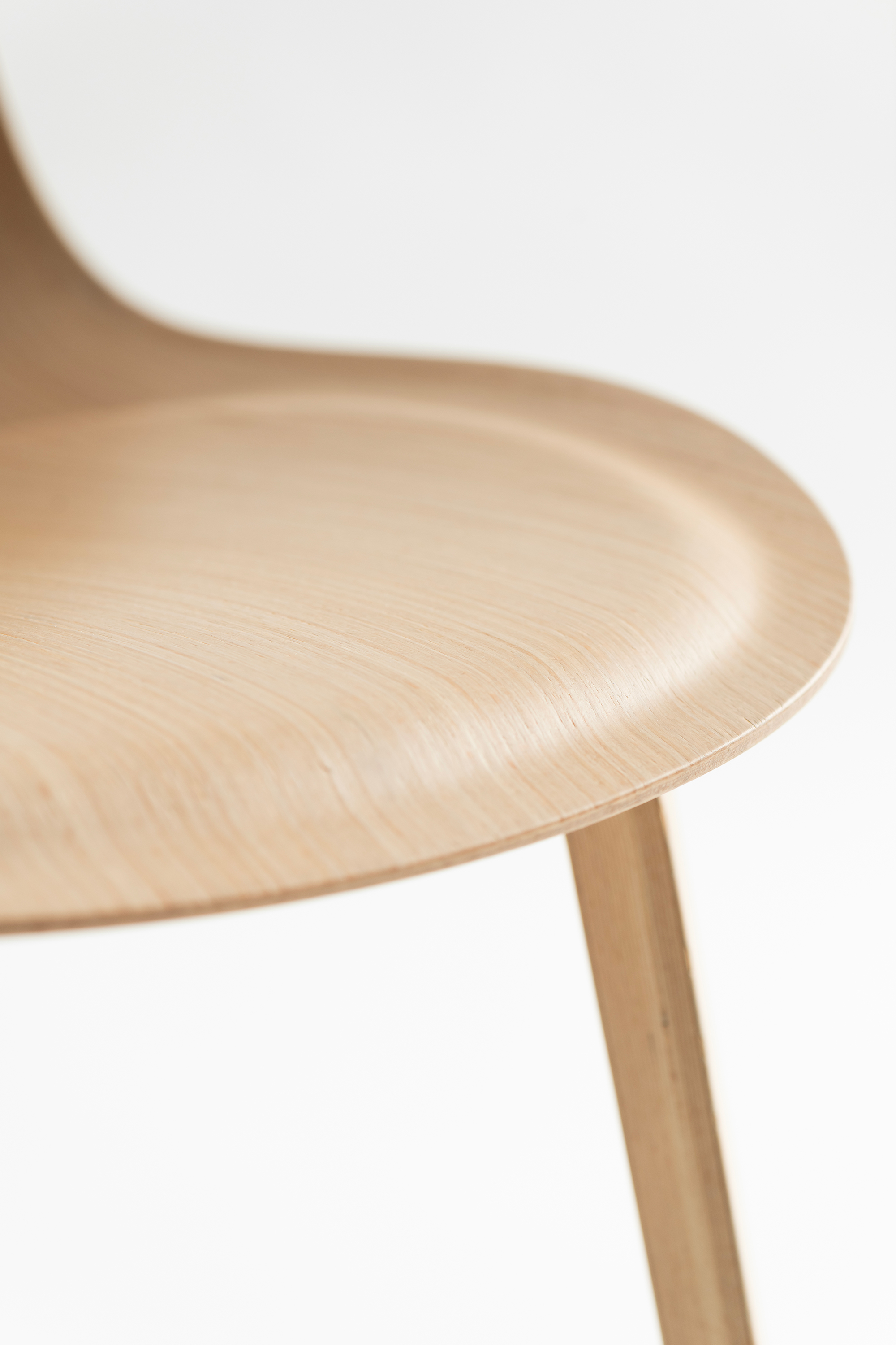 The Press Chair by Layer x MDF Italia - Gessato The Press Chair by Layer x MDF Italia - Gessato