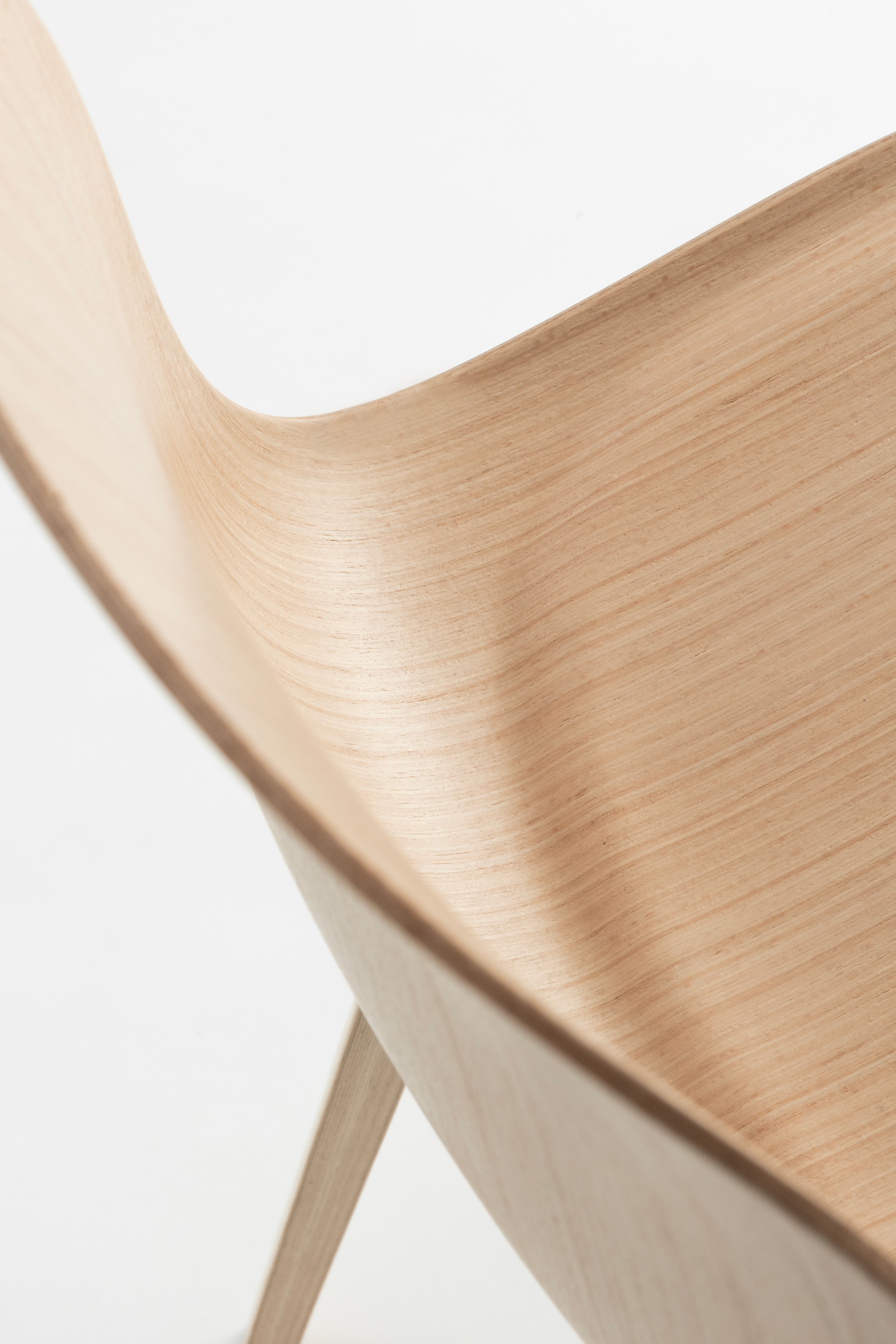 The Press Chair by Layer x MDF Italia - Gessato The Press Chair by Layer x MDF Italia - Gessato