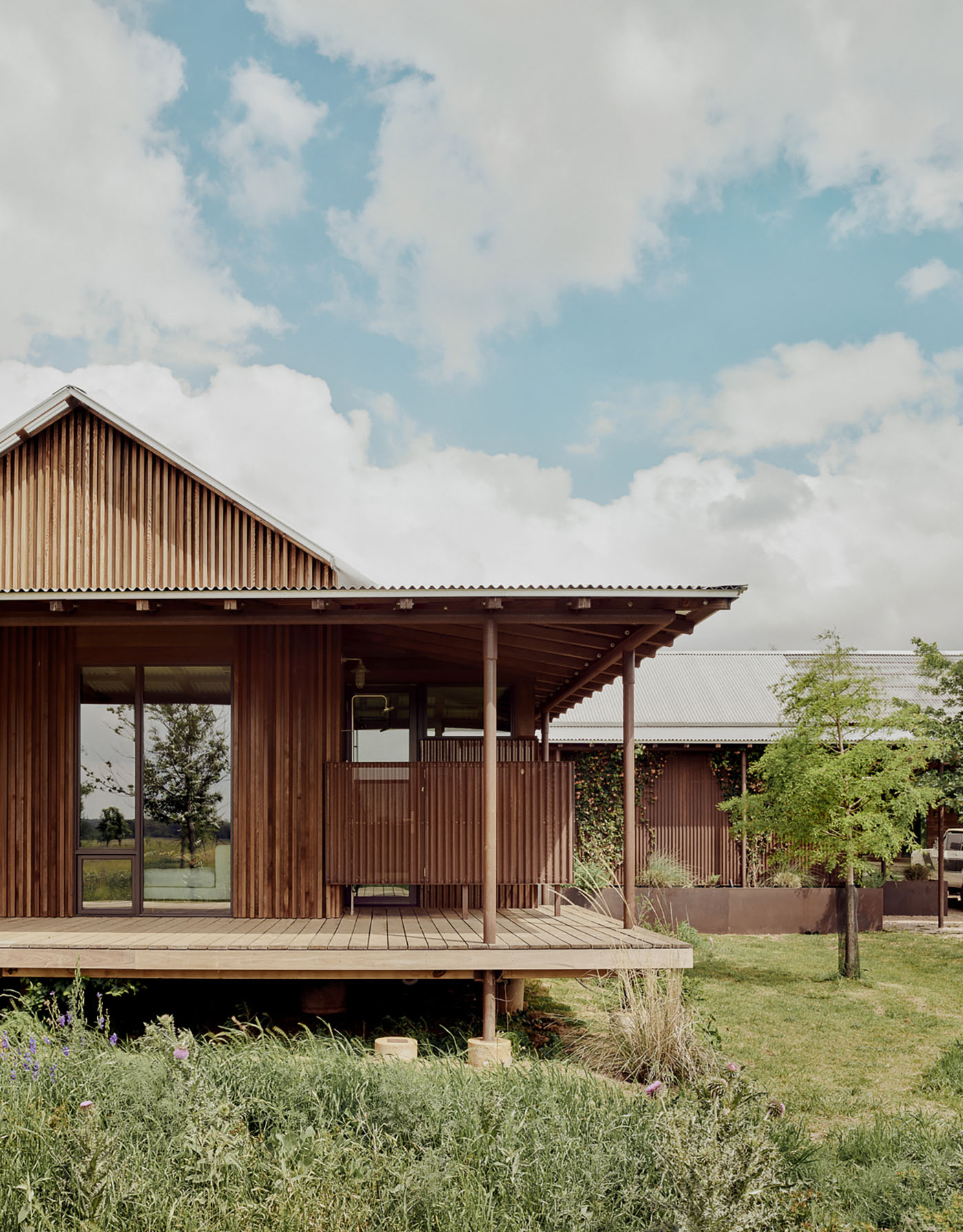 Roam Ranch - Gessato