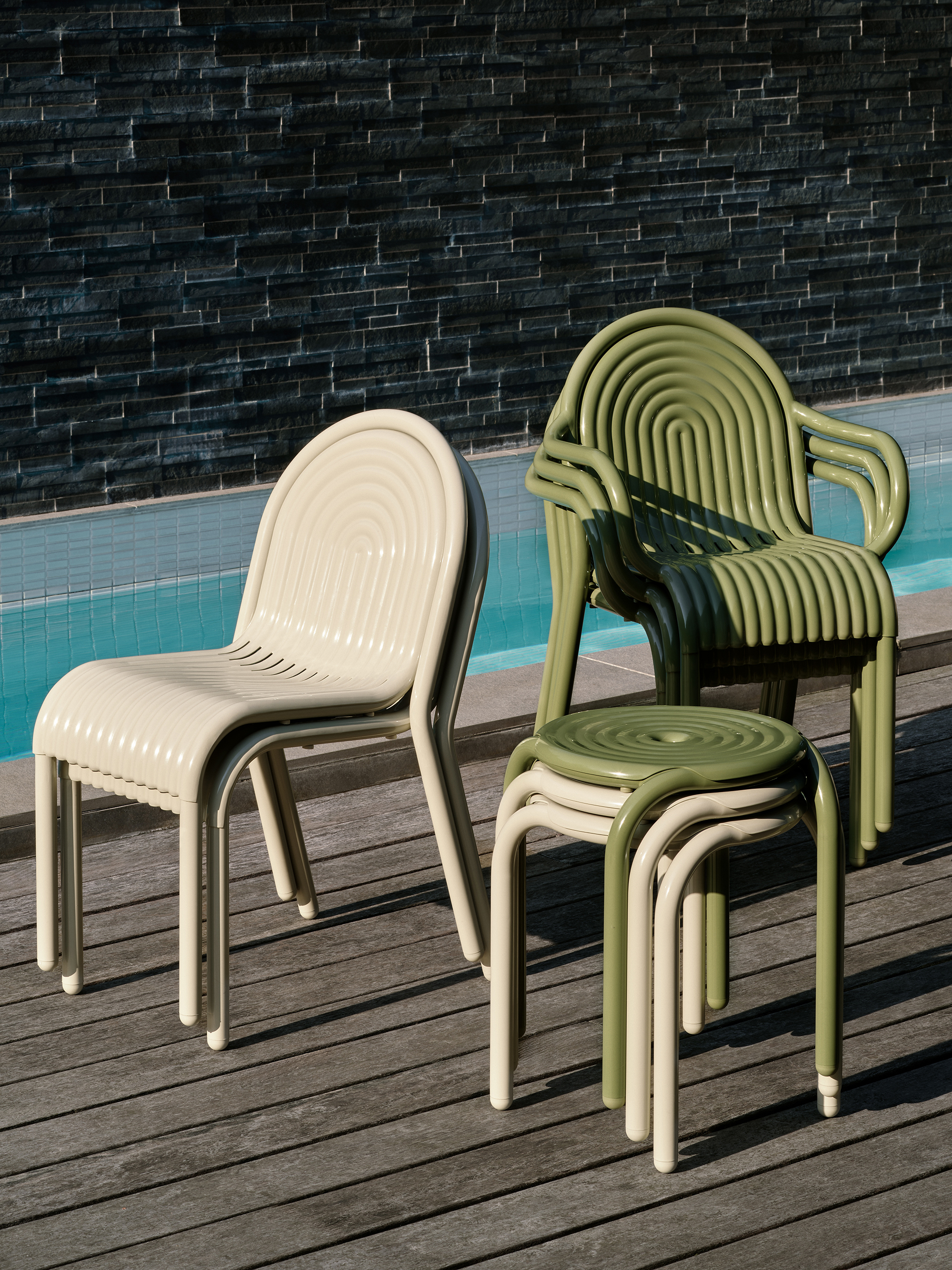 Tom Dixon's Groove Outdoor Furniture Collection - Gessato Tom Dixon's Groove Outdoor Furniture Collection - Gessato